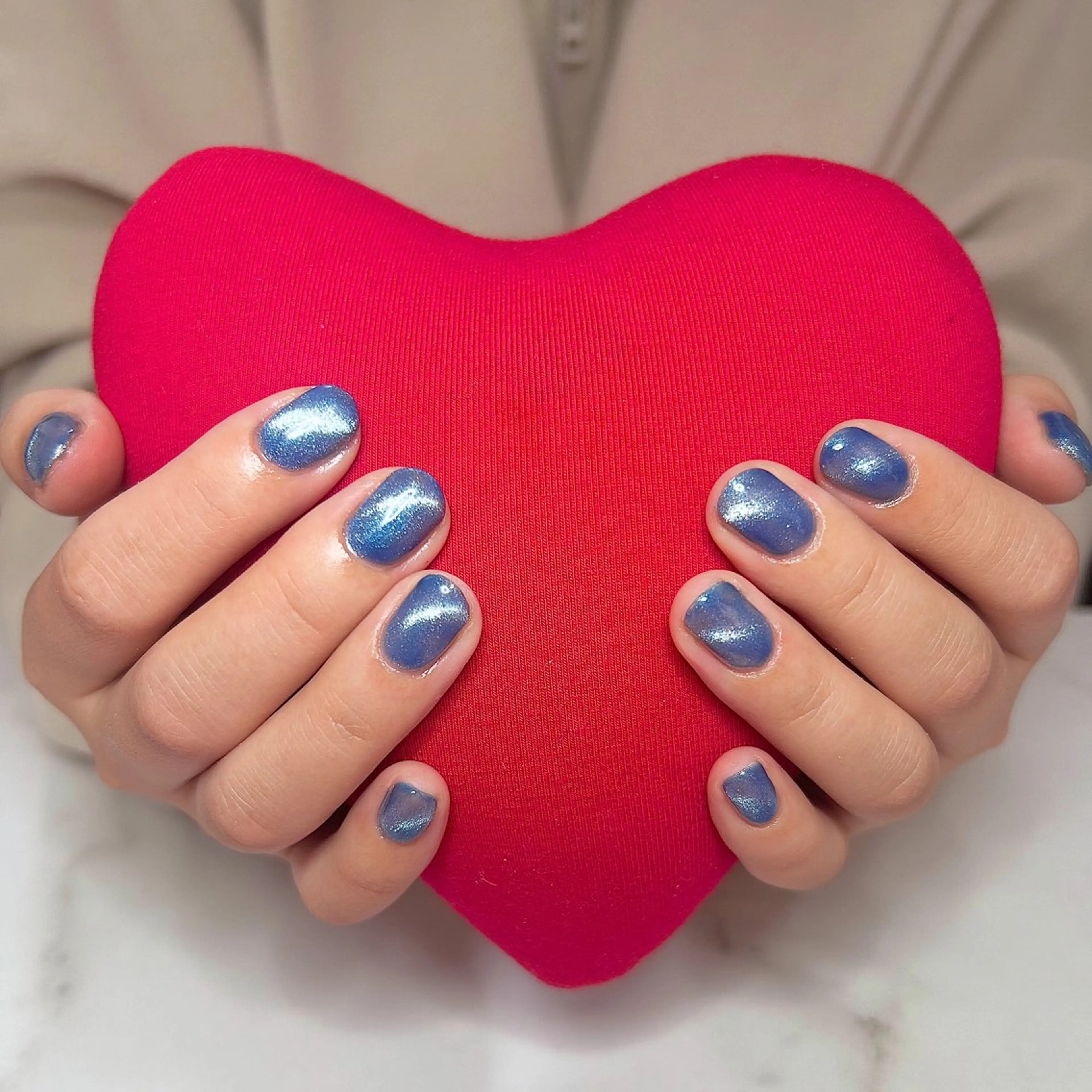 ネイル ブルー マグネットネイル 【malunail】 まるねいるのネイルデザイン