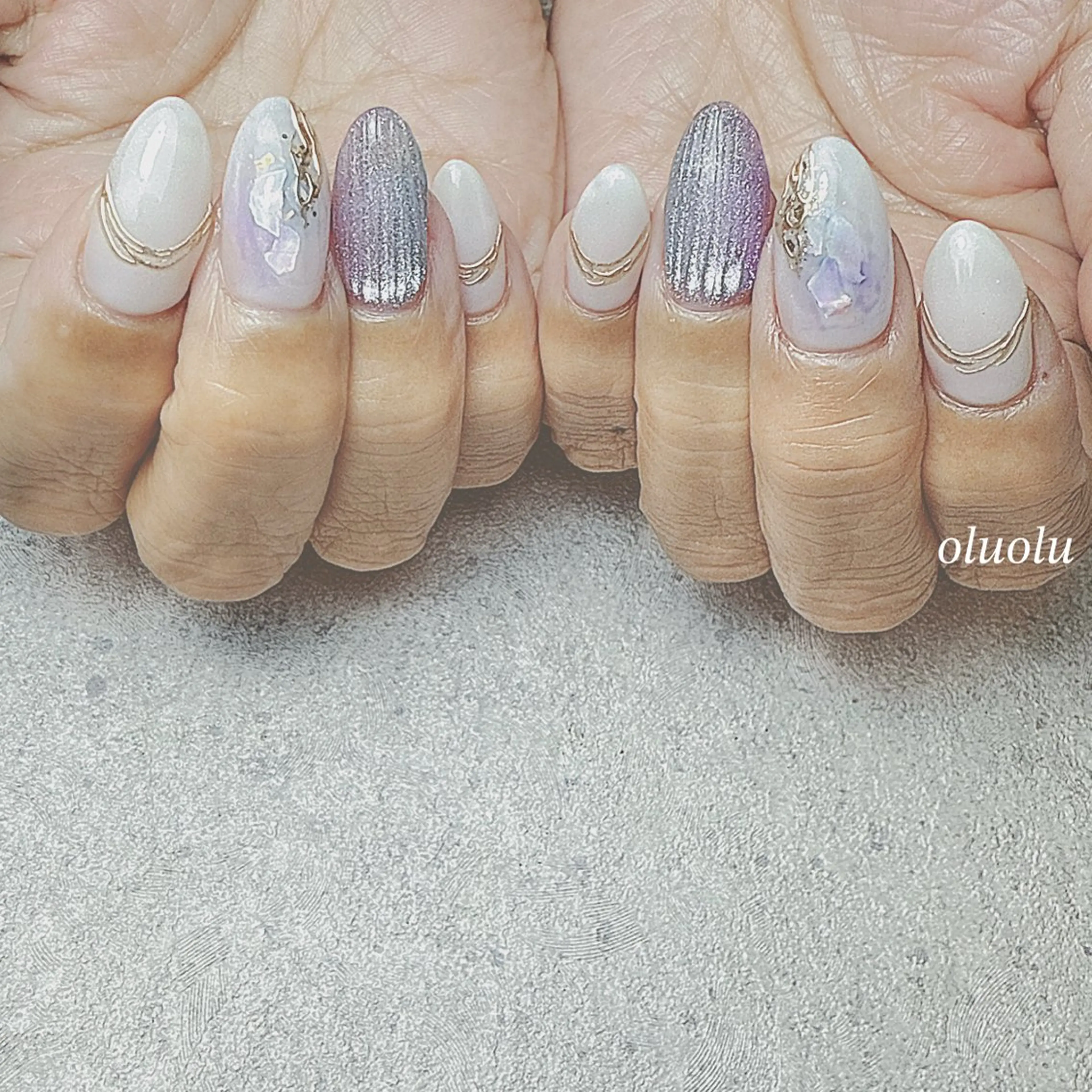 ネイル アートネイル フットネイル キラキラネイル マグネットネイル ニュアンスネイル ハンドネイル 大村 紬華のネイルデザイン