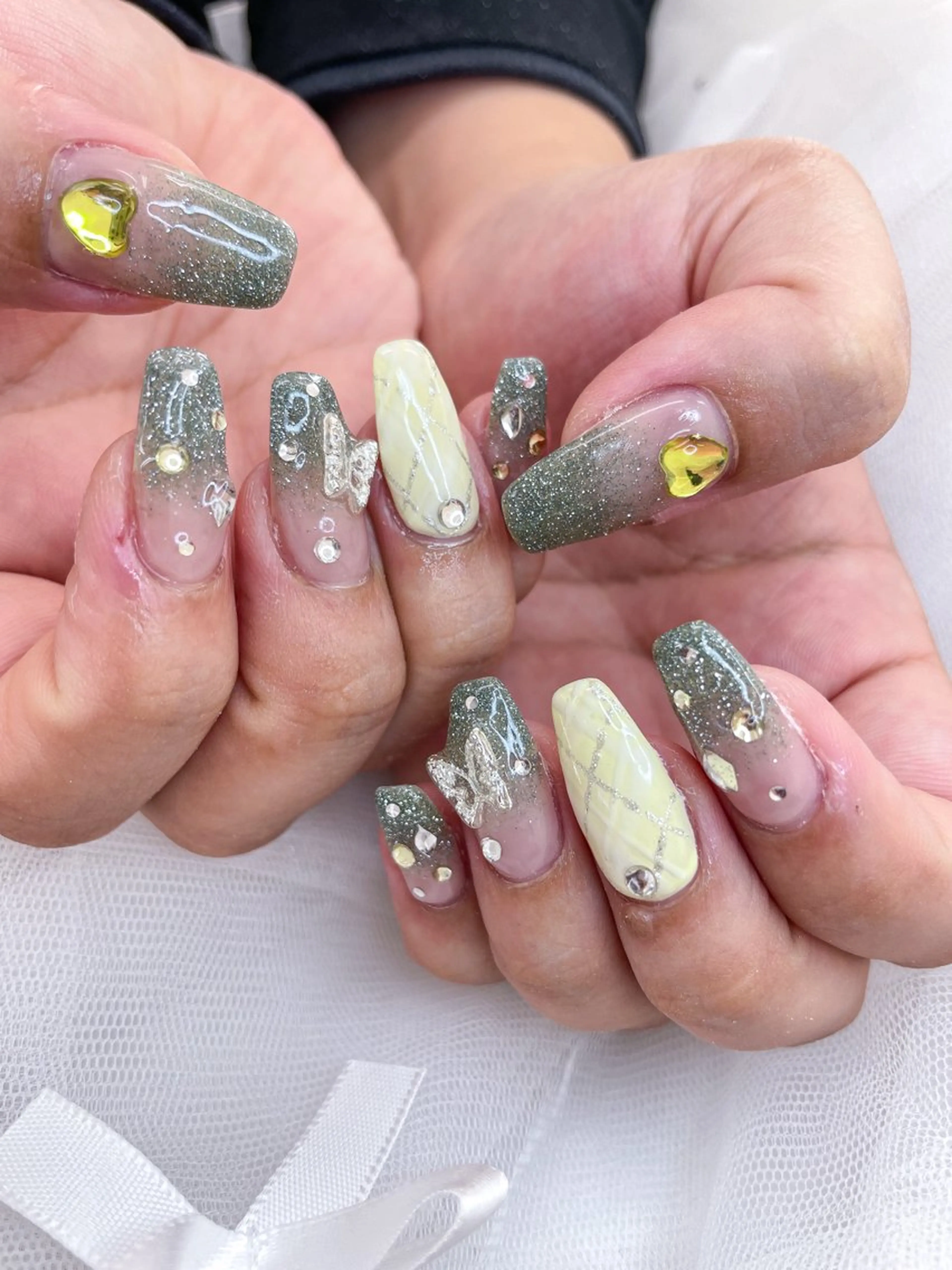 ネイル ハンドネイル 五十嵐 美智のネイルデザイン