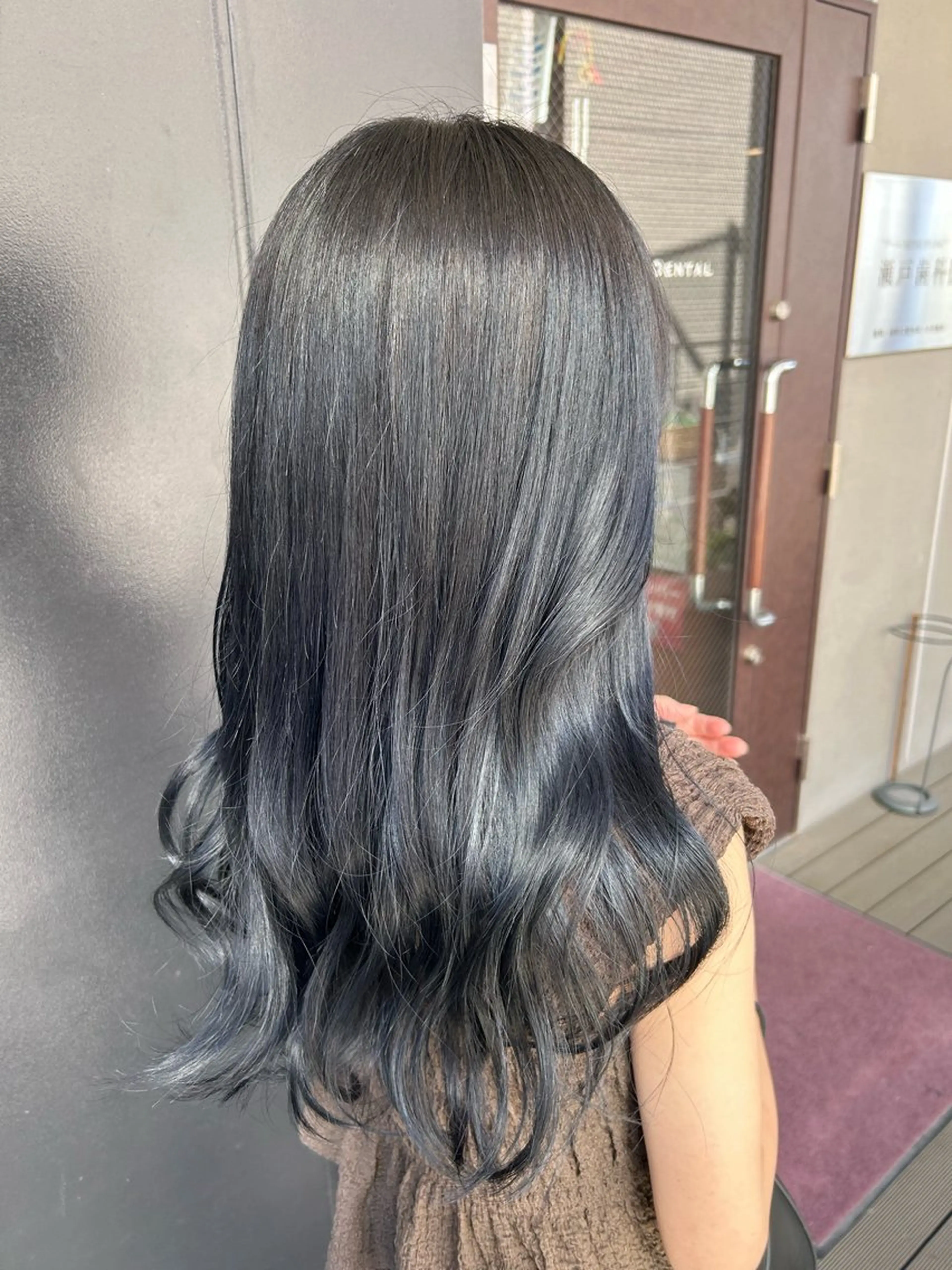 ロング ヘアカラー 🦋髪質改善🦋 眞井琴美のヘアスタイル