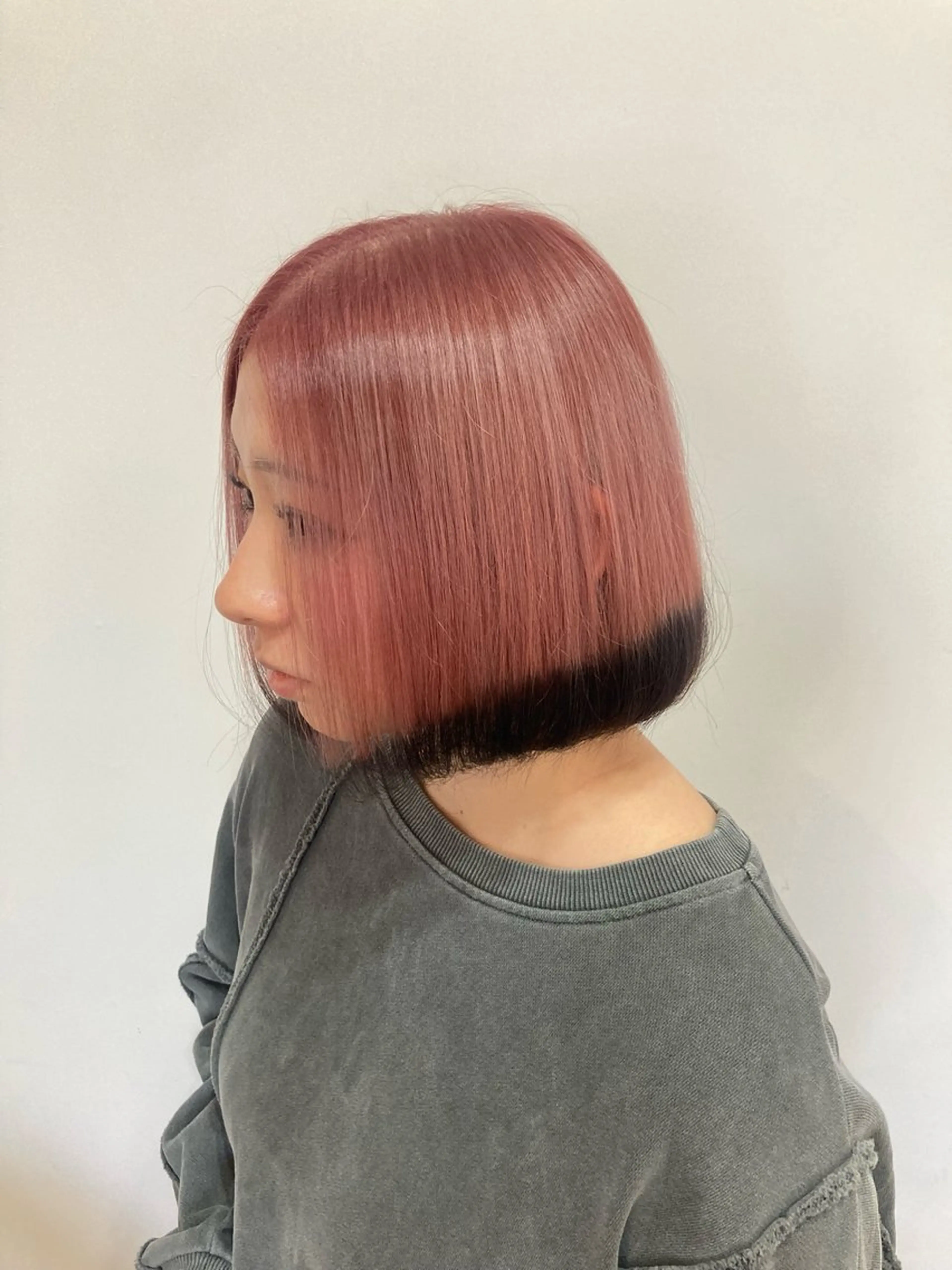 ショート カラー ショートボブ 黒髪 ピンクカラー ボブ ショートヘア 山本 将史のヘアスタイル