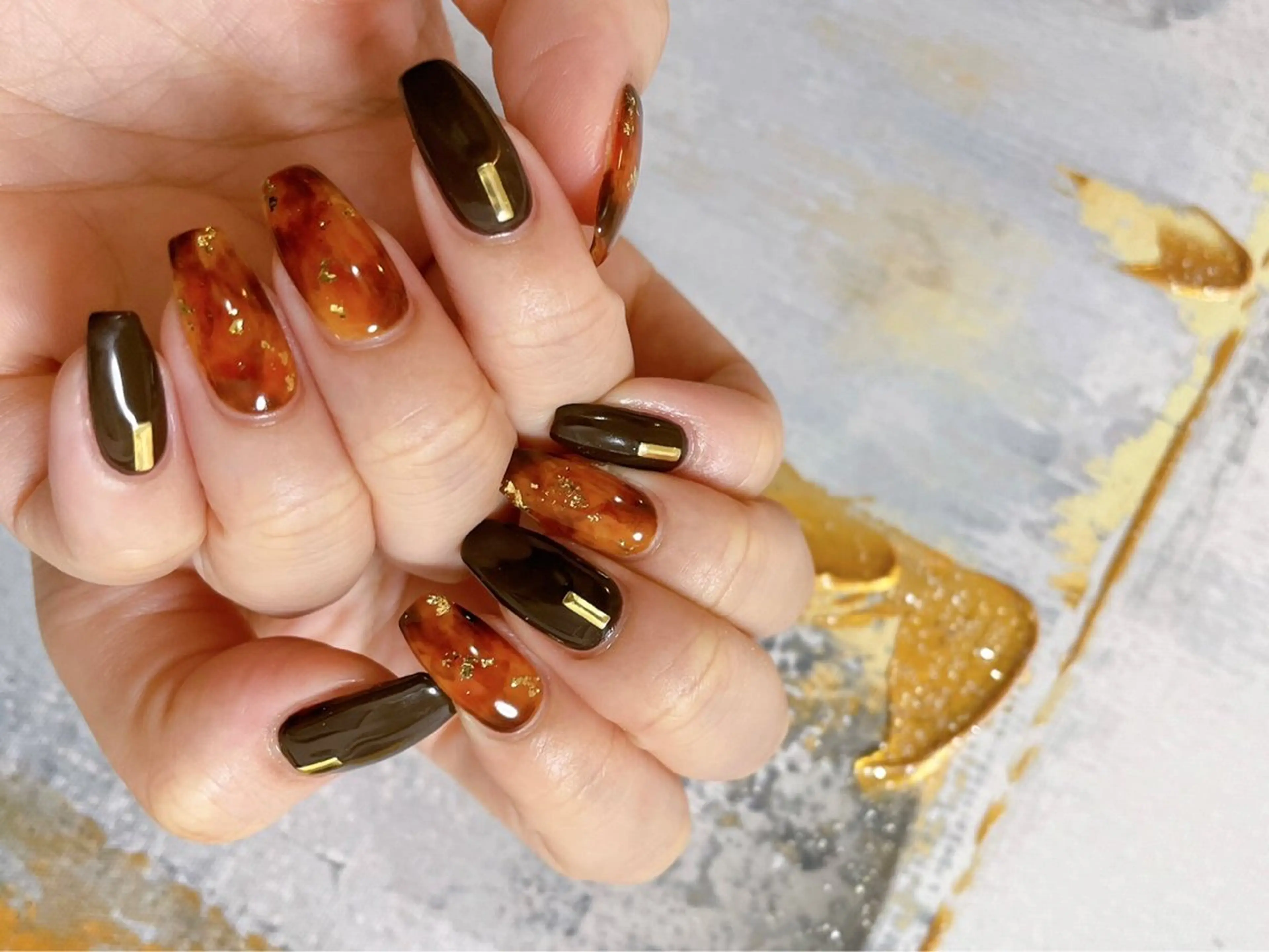 ネイル べっ甲ネイル ジェルネイル 韓国ネイル マグネットネイル 持ち込み ハンドネイル kiki nail &brow二子玉川の眉毛・アイブロウイメージ