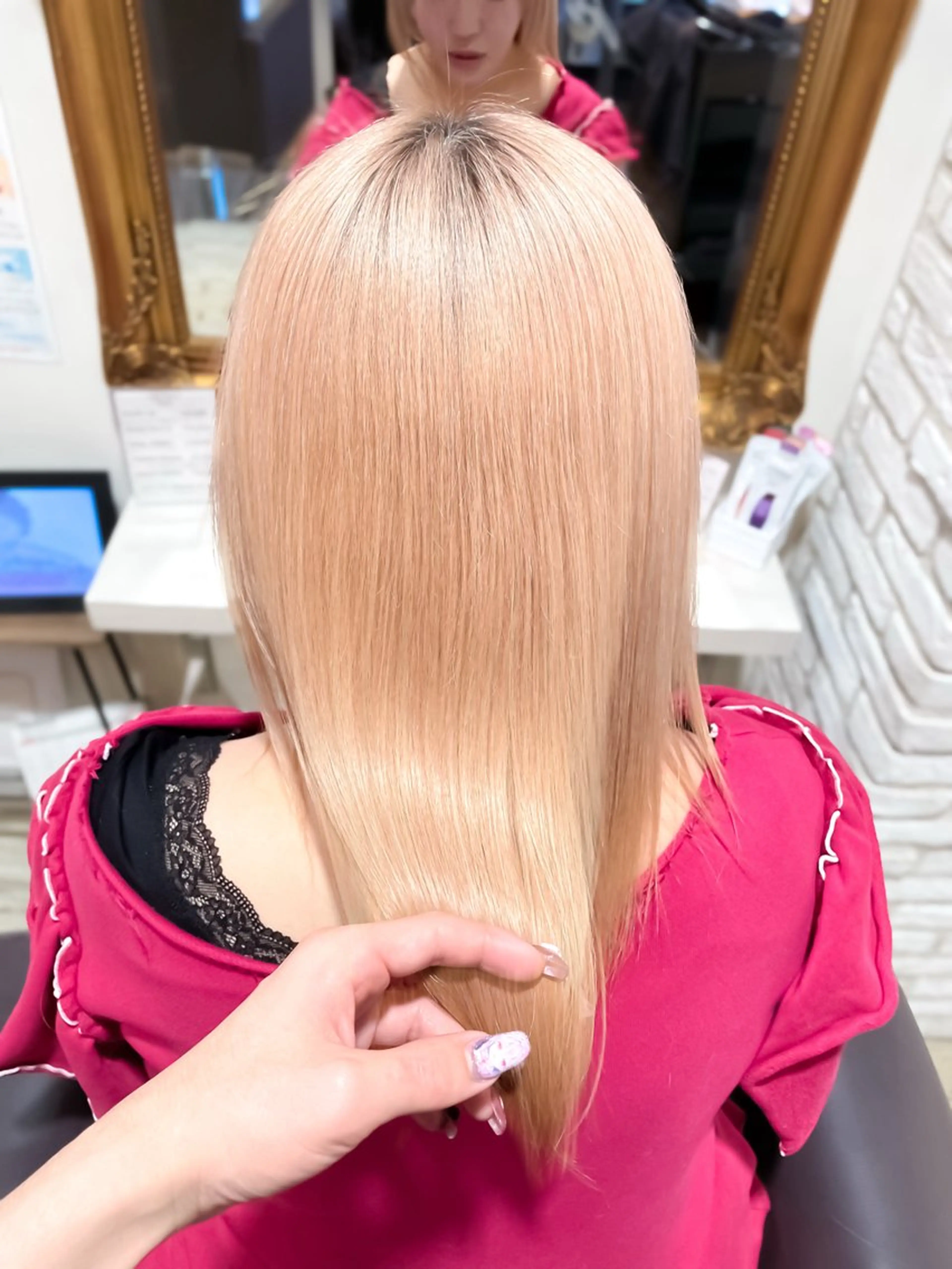 ミディアム カラー 元自衛官美容師 つや。のヘアスタイル