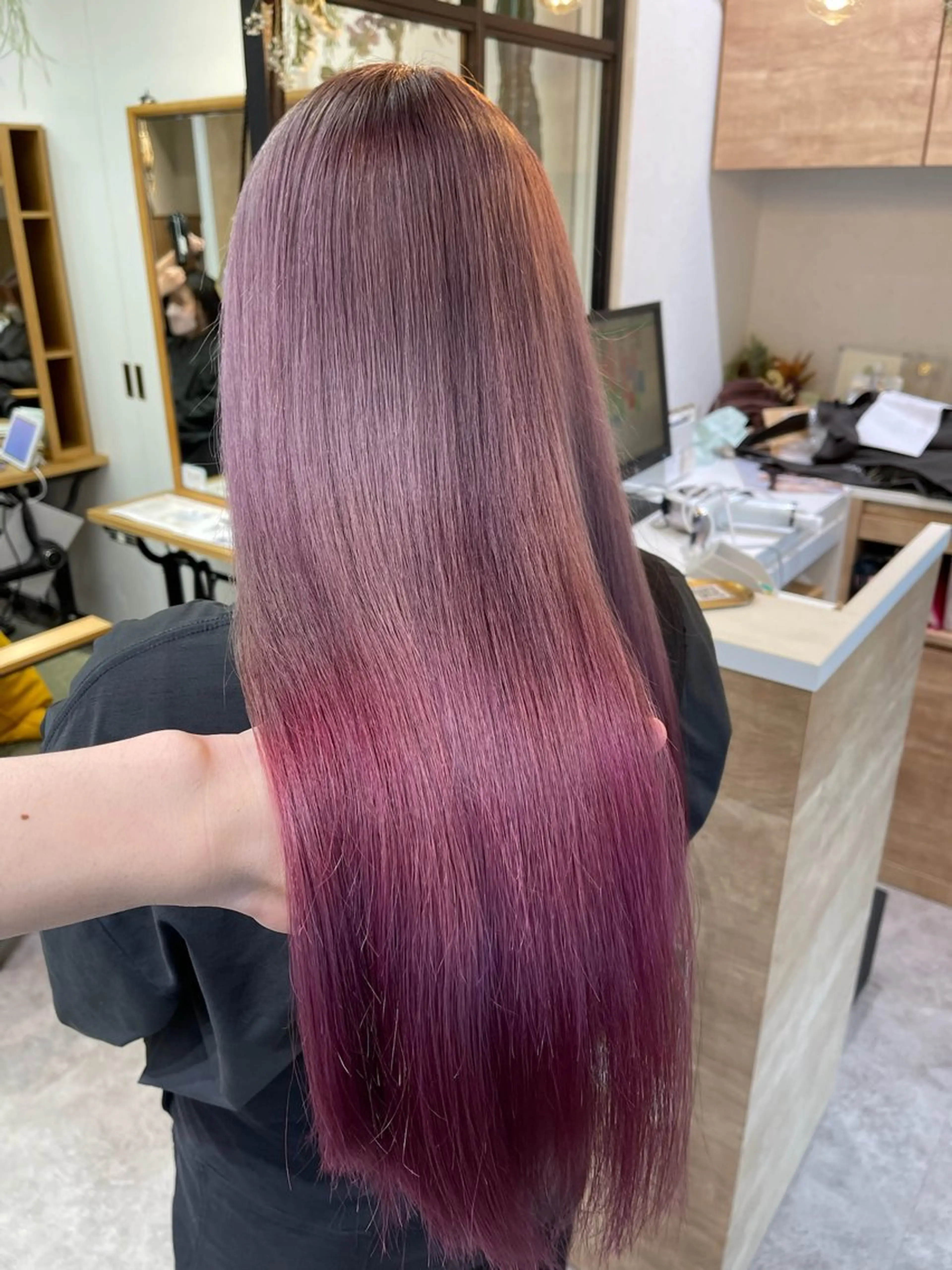 ロング カラー ブリーチ 透明感カラー ラベンダーカラー ピンクカラー ピンクラベンダー azu┊︎ピンク カラー┊︎アレンジのヘアスタイル