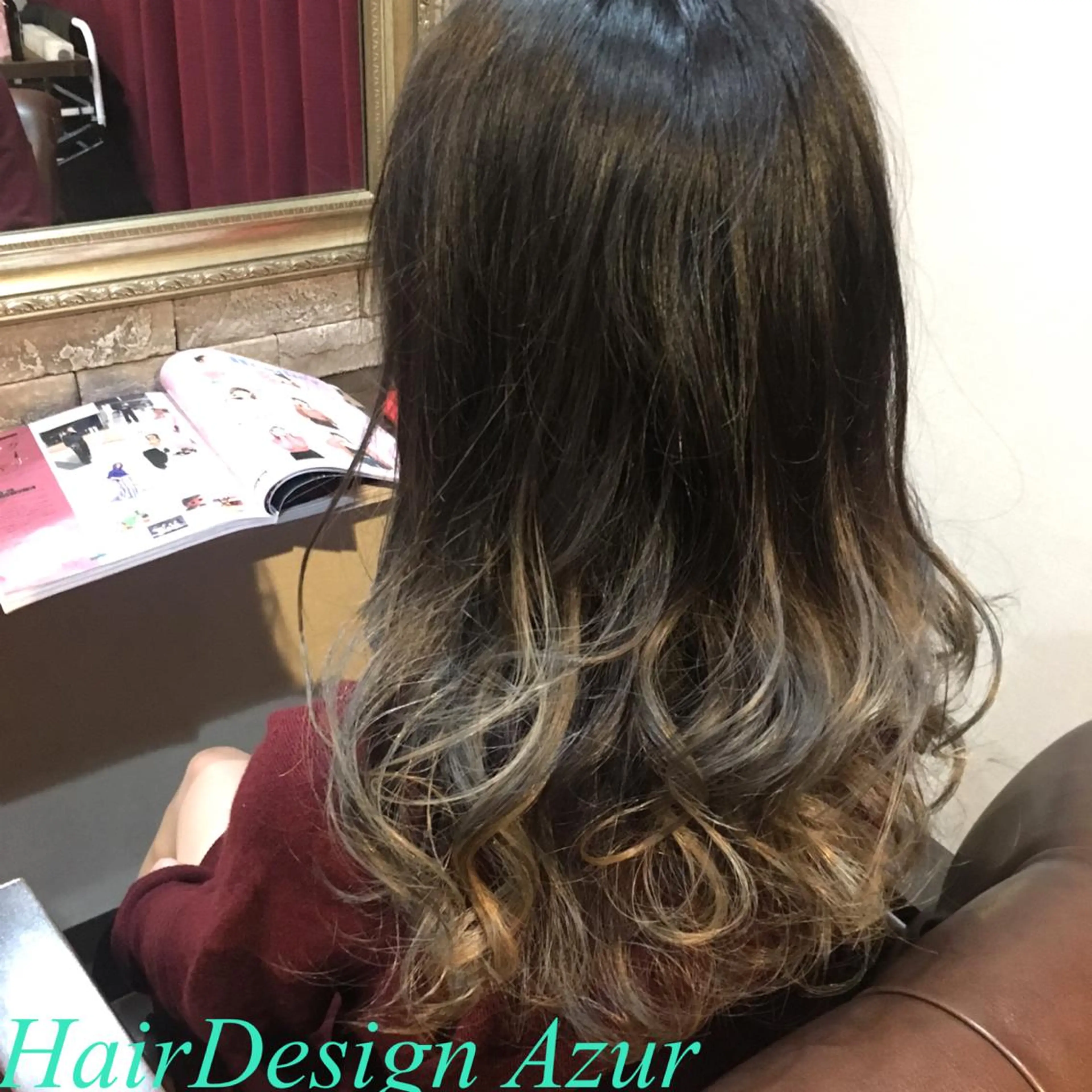 ロング カラー HairDesign Azurのヘアスタイル