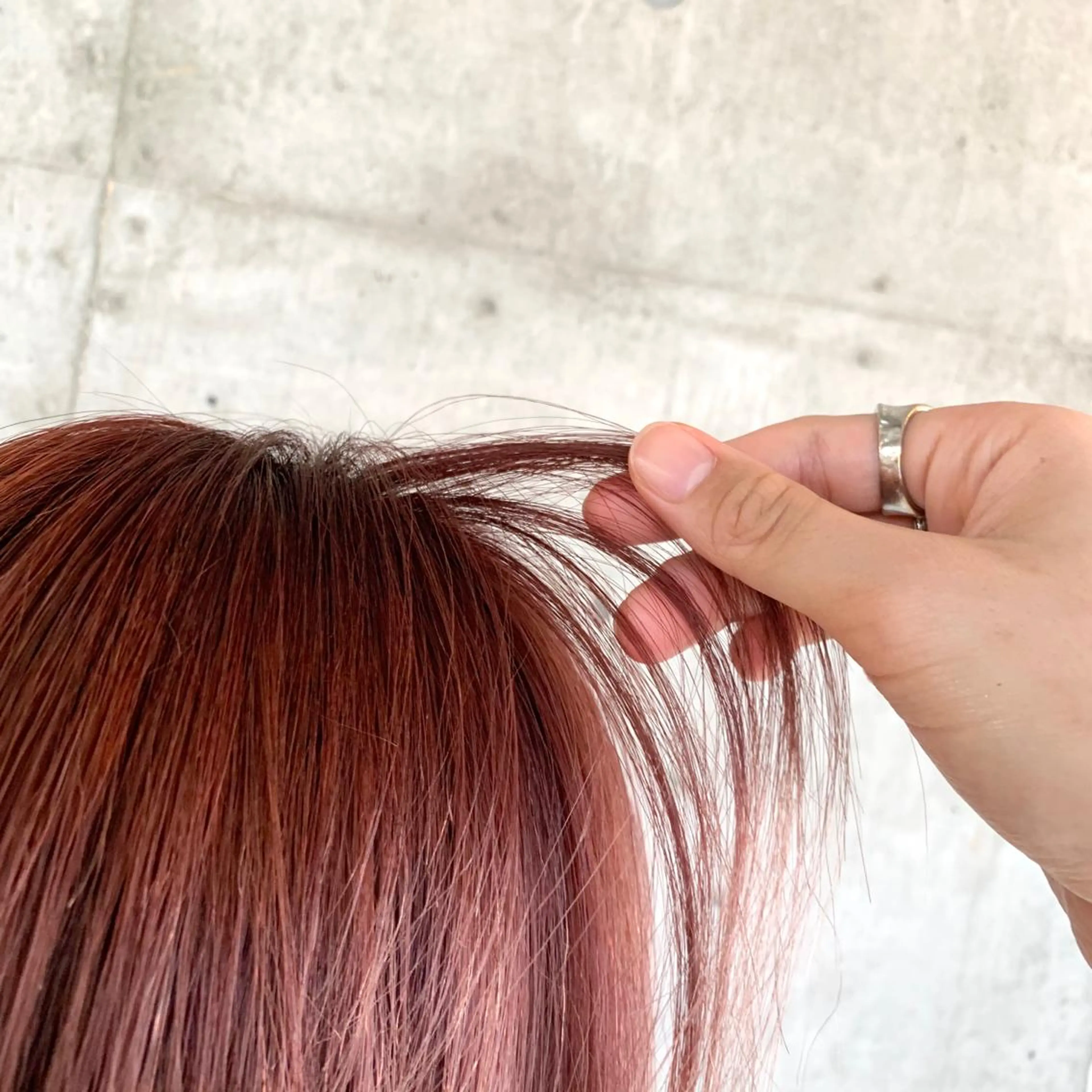 ミディアム 🌷横浜/レイヤー /艶カラー🌷のヘアスタイル