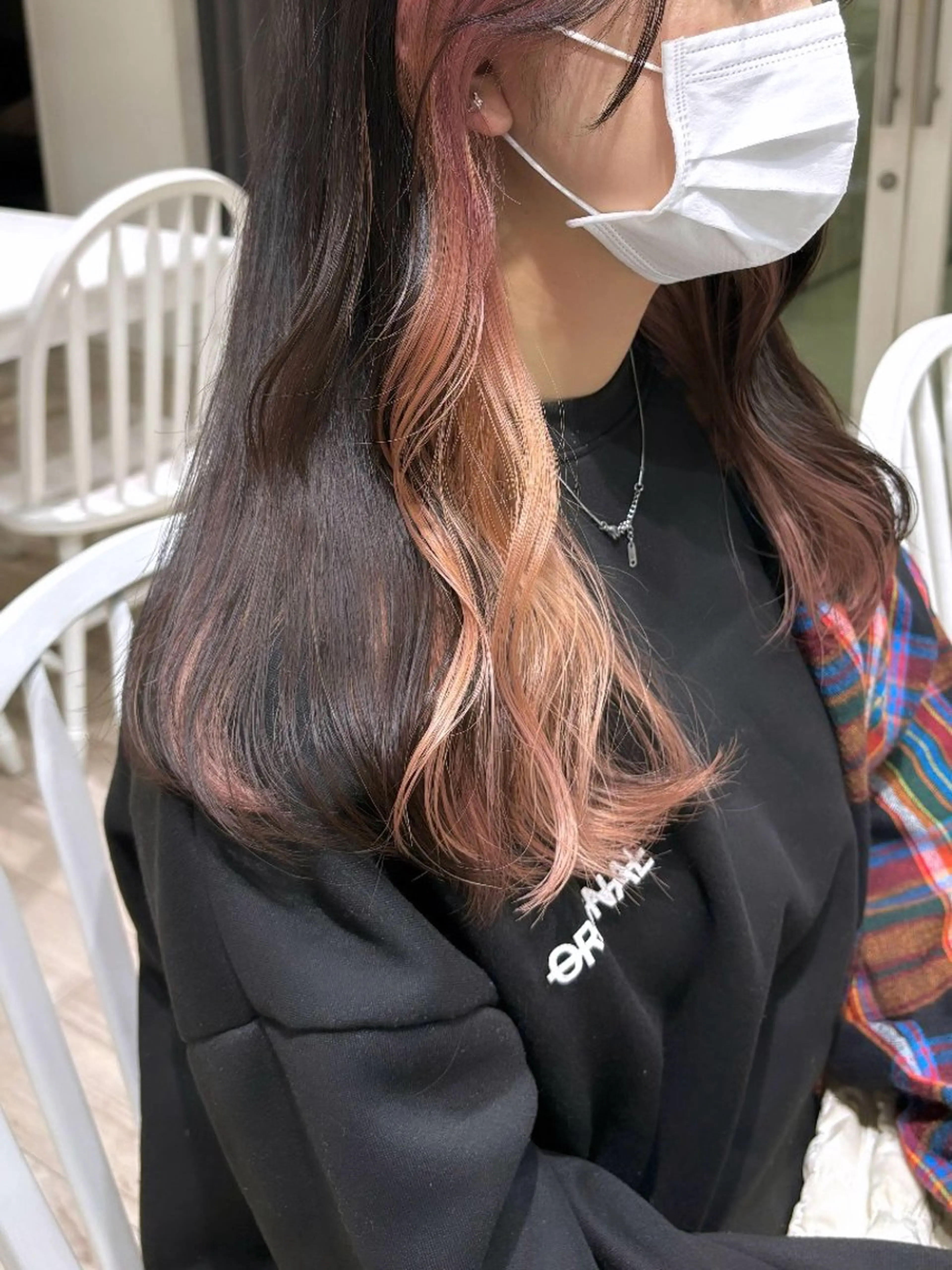 ロング カラー ブリーチ ピンクカラー 暖色カラー✨️ 門内 梨真のヘアスタイル