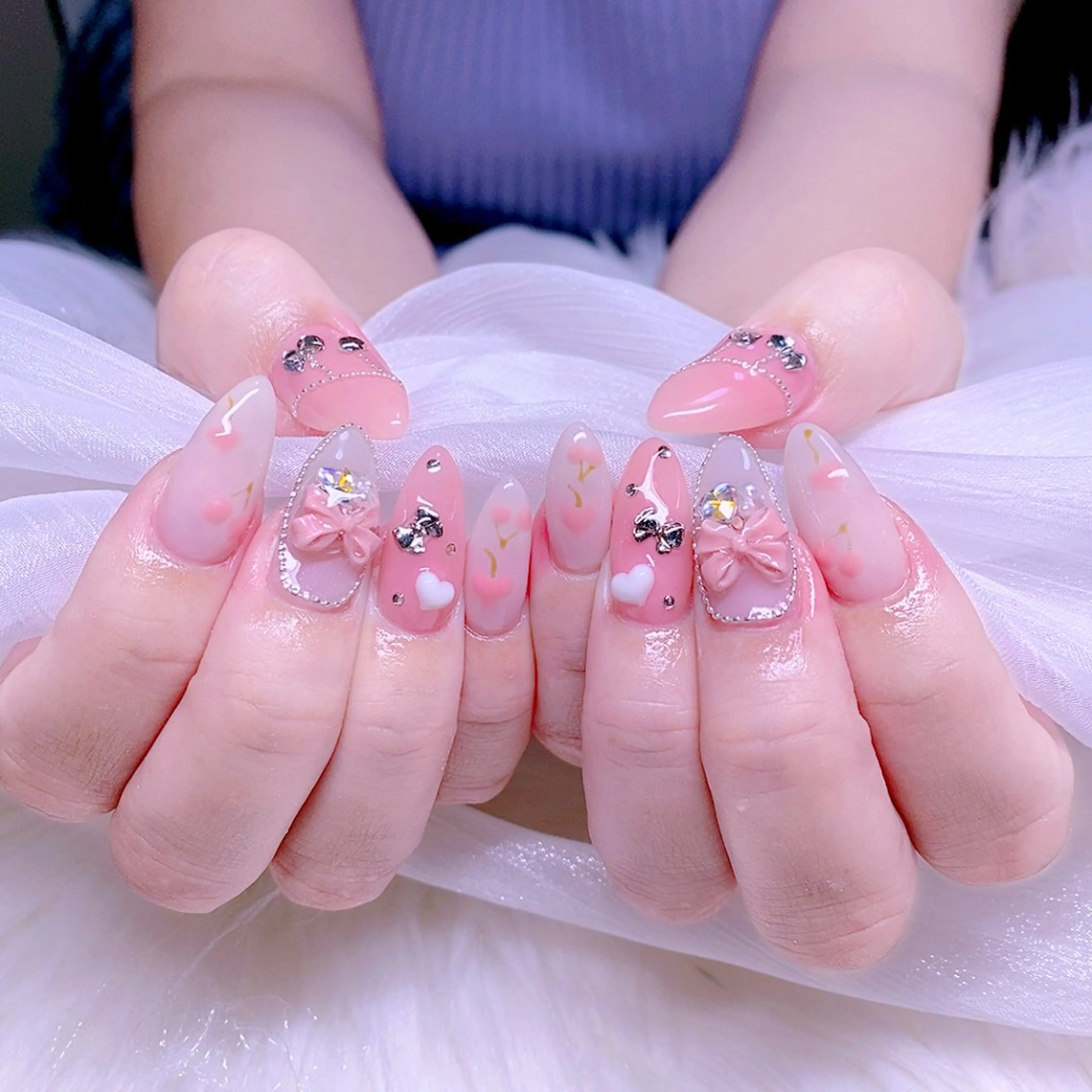 ネイル ニュアンスネイル 夏ネイル Nail Yunaのネイルデザイン