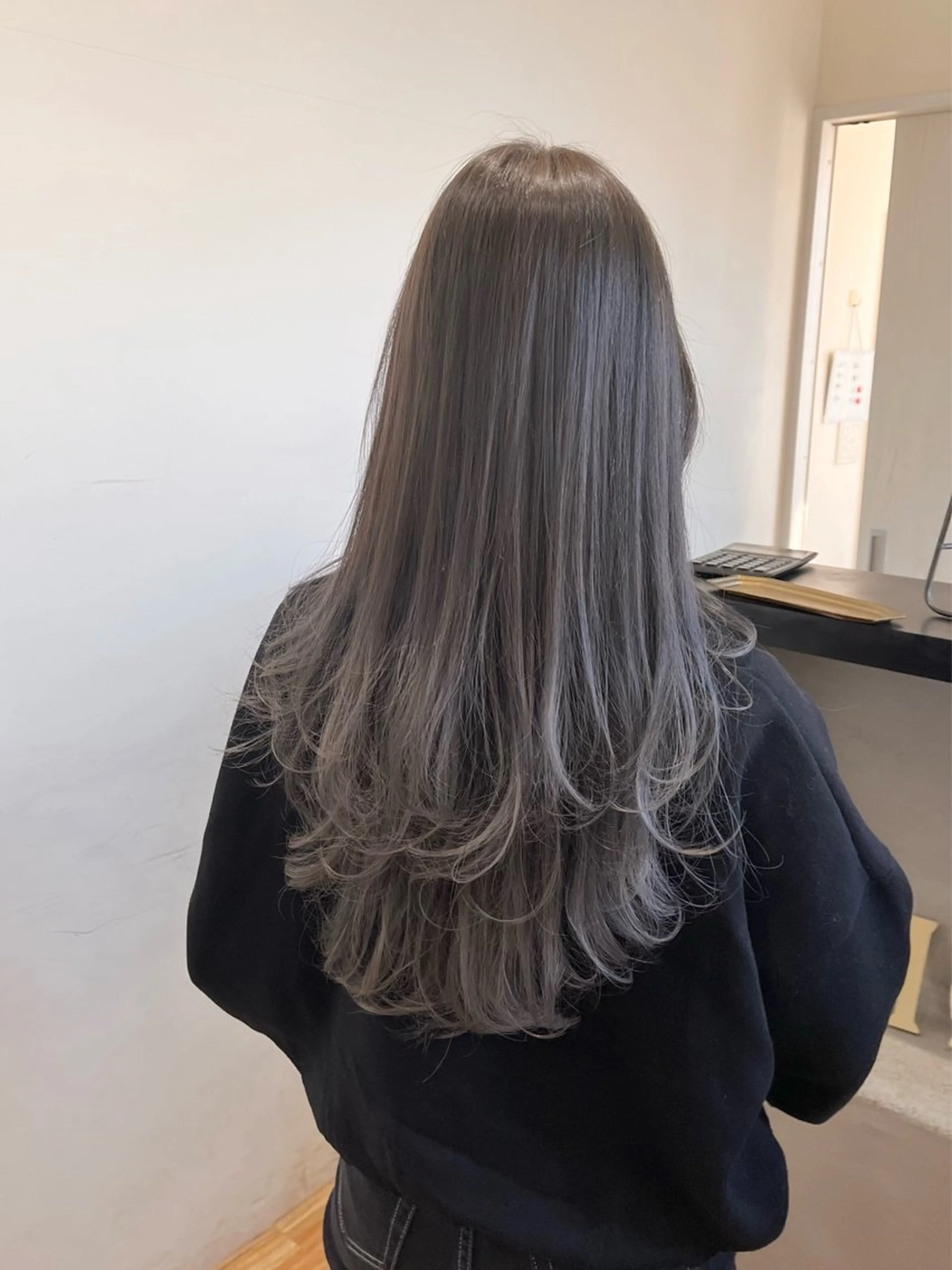 ロング 髪質改善 レイヤーカット ロング 小顔カット トリートメント ヘアカラー トリートメント 梅山 美侑のヘアスタイル