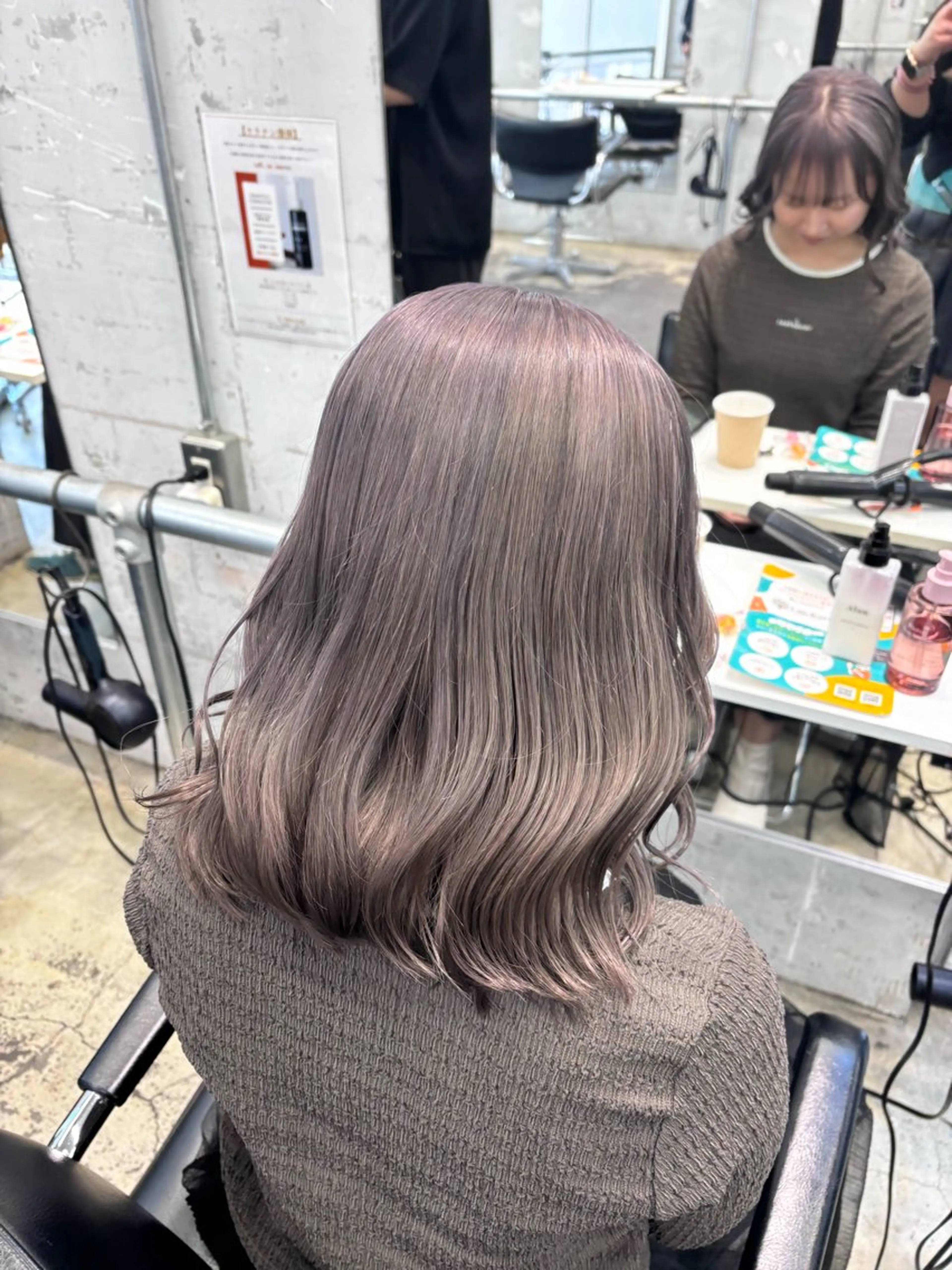 セミロング カラー ヘアアレンジ 🎀モテ暖色× エクステ🎀あかりのヘアスタイル