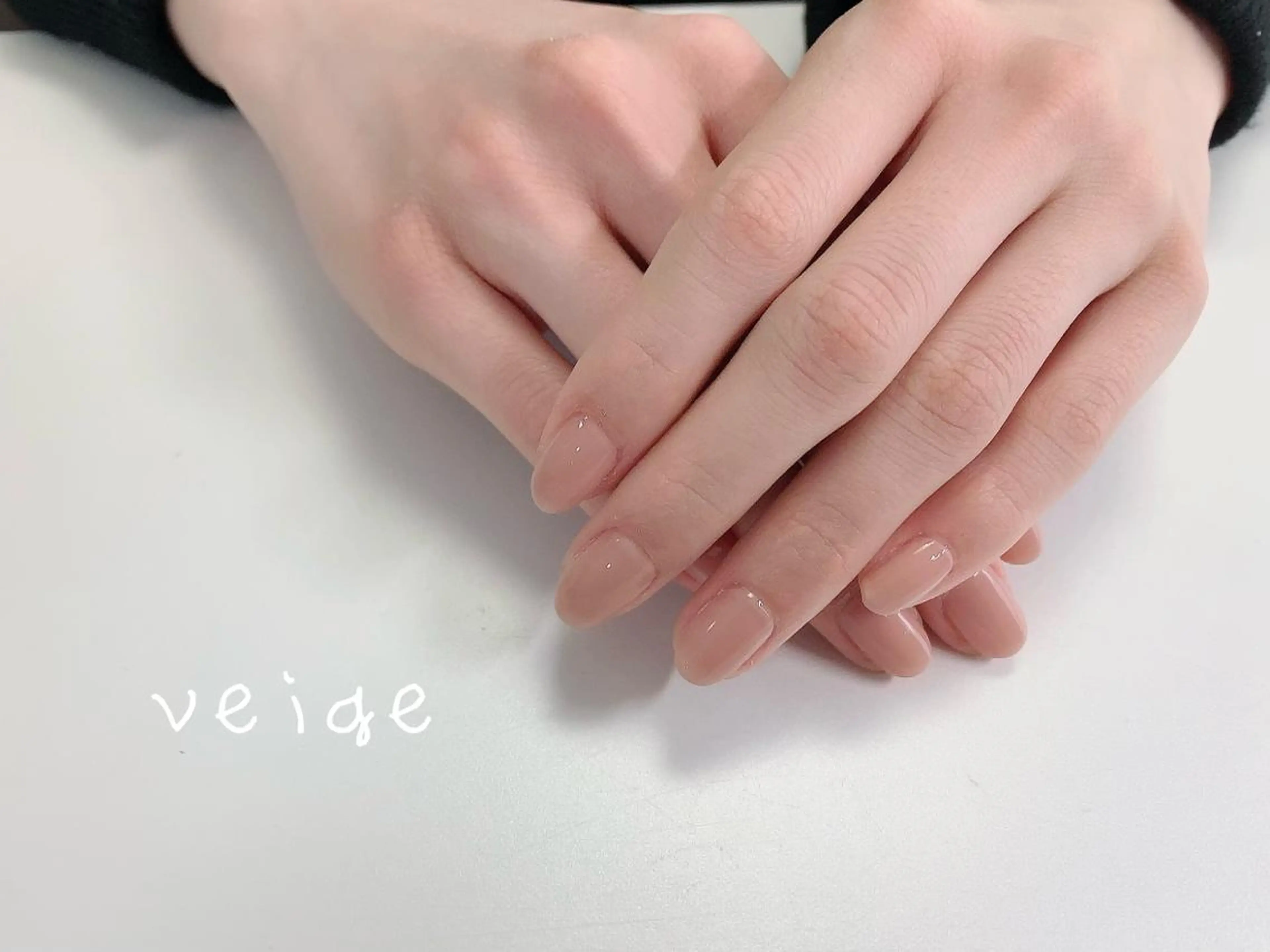 ネイル ワンカラーネイル veige HIROMIのネイルデザイン