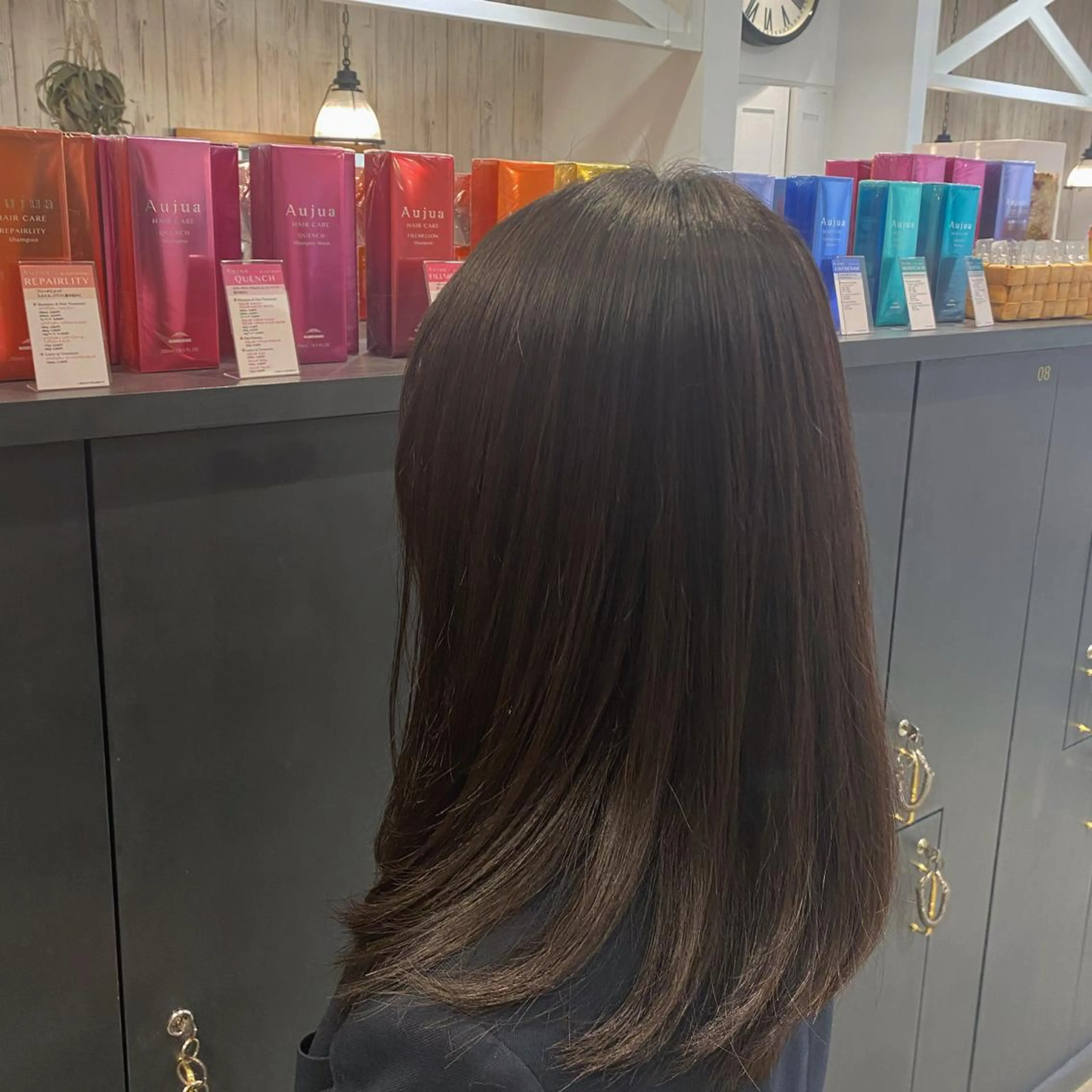 セミロング カット 縮毛矯正 柴田 枝利子のヘアスタイル