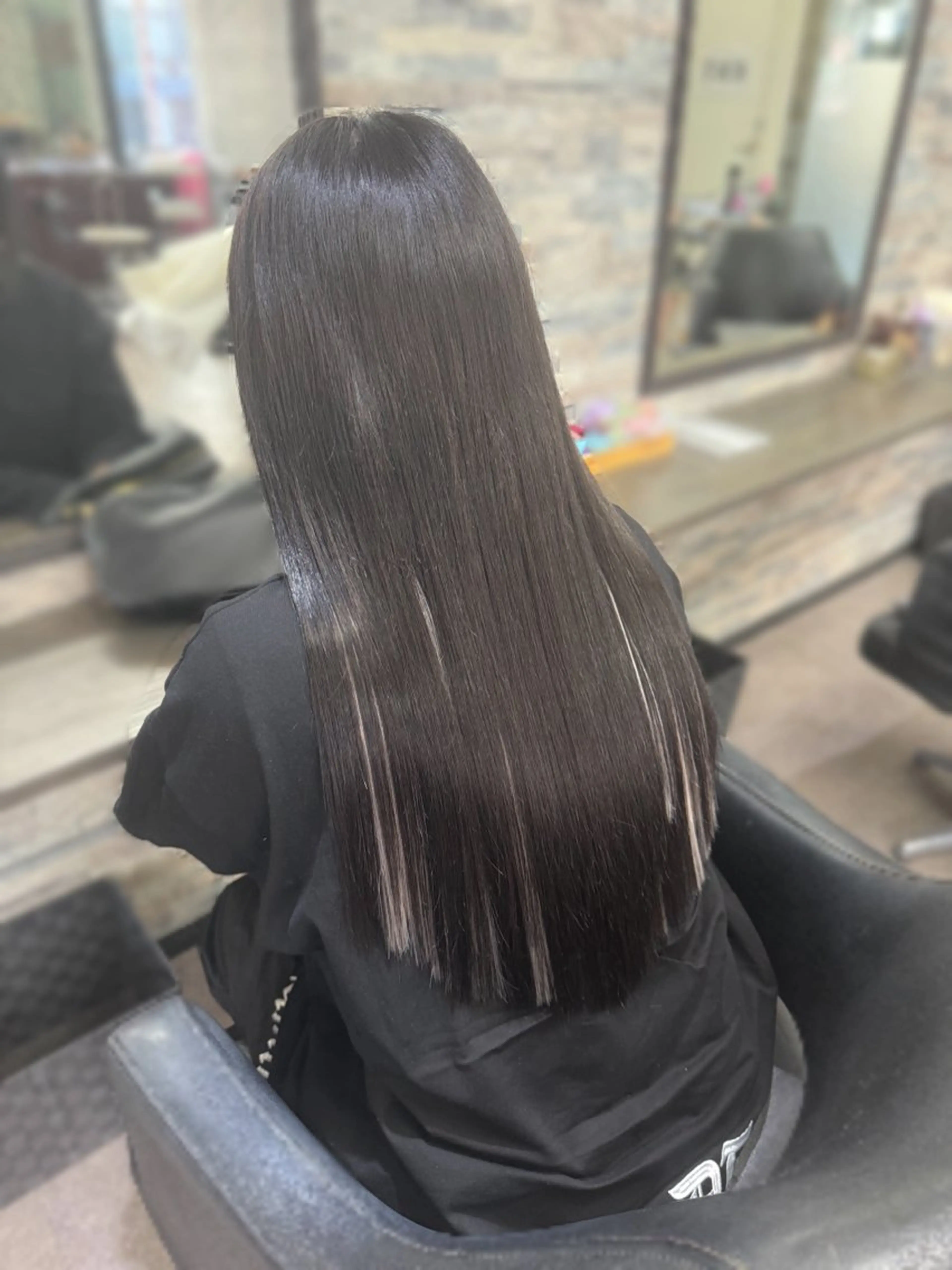 ロング カット エクステ ハイトーンエクステ 🎩カズキ🎩のヘアスタイル