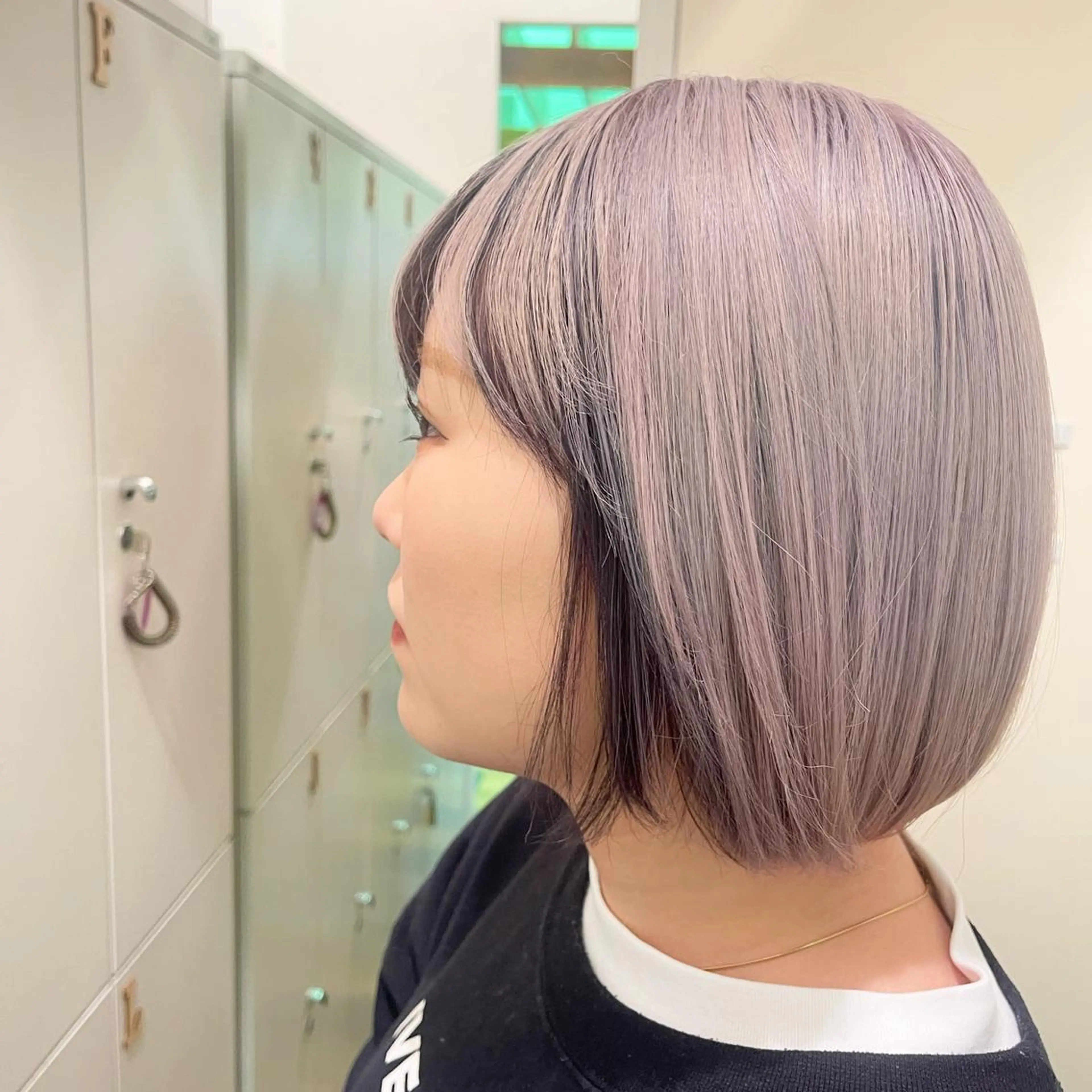 ショート カラー ブリーチ ヘアカラー レイヤー/エクステ /優衣のヘアスタイル