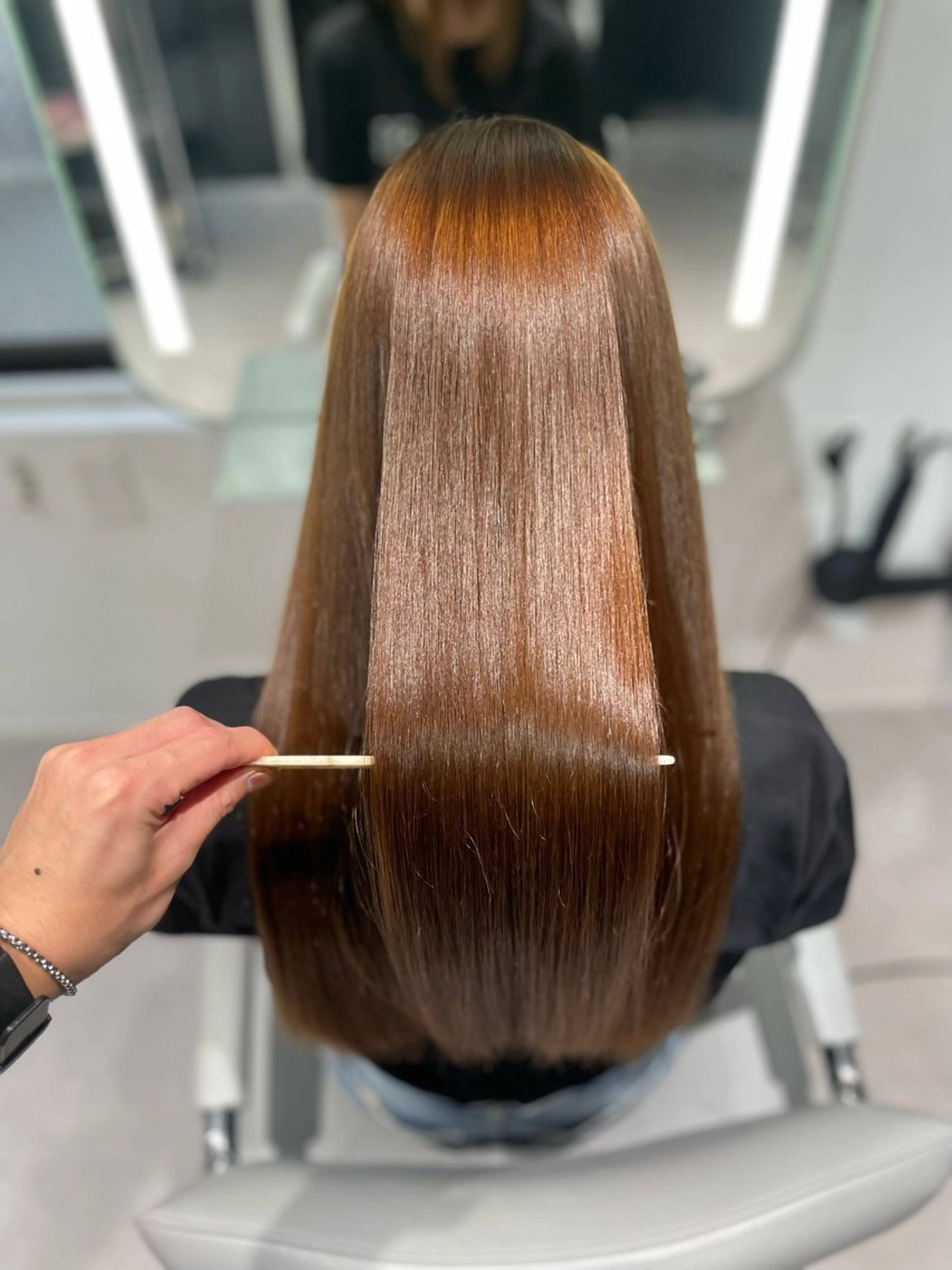 セミロング 縮毛矯正 unique RINNEのヘアスタイル