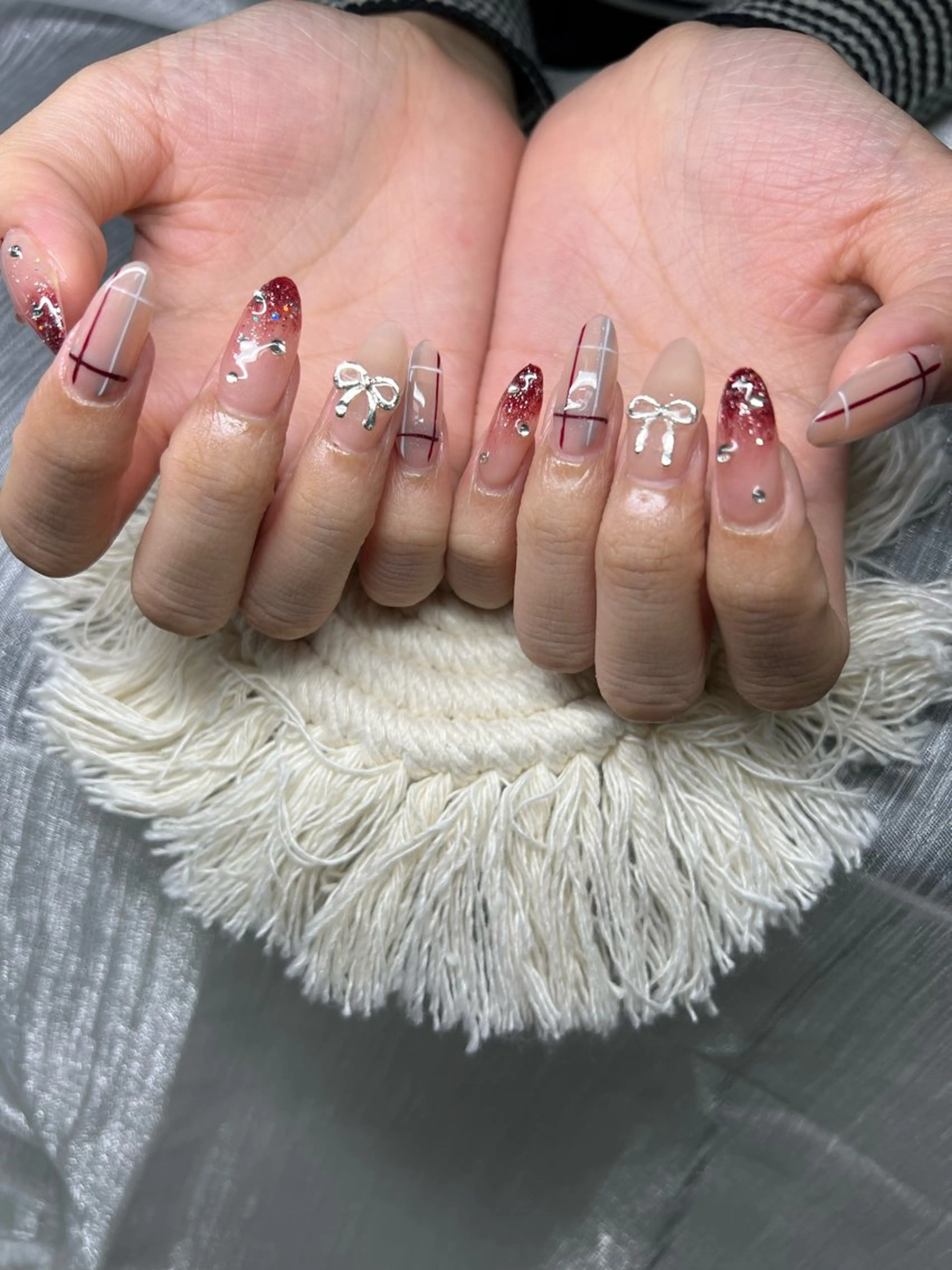 ネイル オーロラネイル チークネイル 長さ出し フットネイル フレンチネイル ハンドネイル Lee Nailsのネイルデザイン