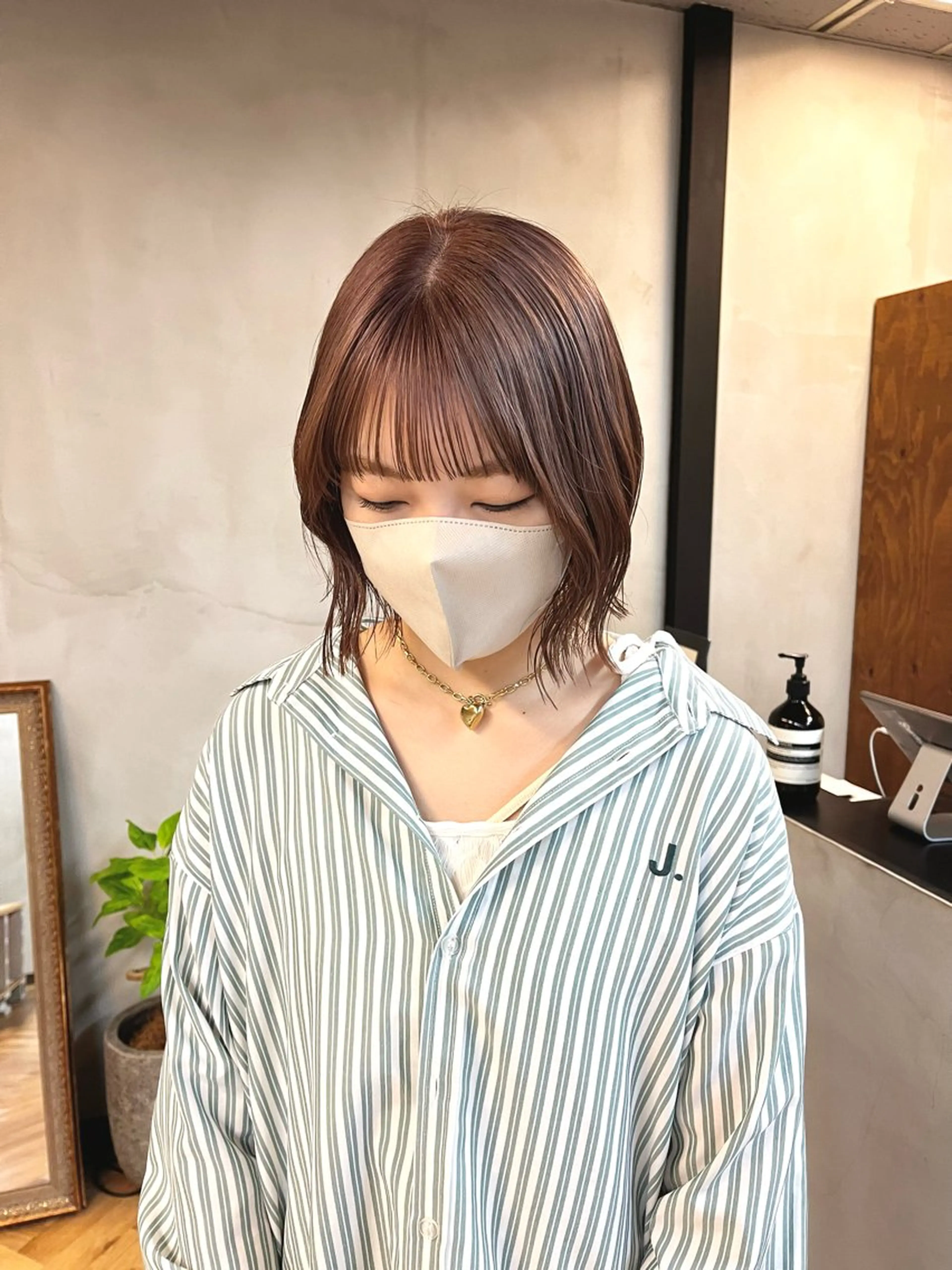 ミディアム カラー ヘアアレンジ ブリーチ ダブルカラー ブリーチなしカラー ena/ブリーチなし 透明感・レイヤー🎀のヘアスタイル