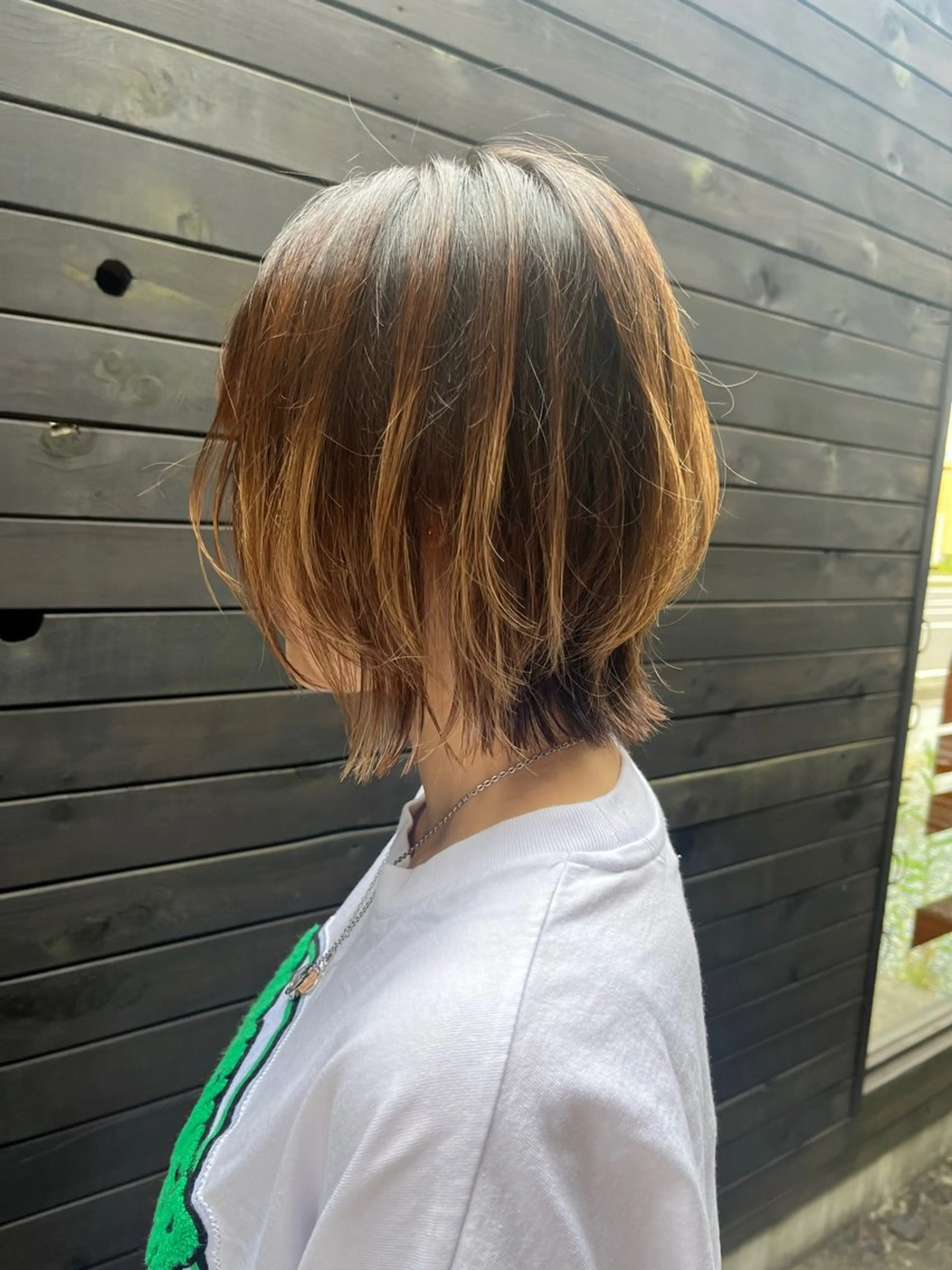 ショート くびれヘア くびれレイヤー レイヤーカット 外ハネヘア TAKAHASHI REIKAのヘアスタイル