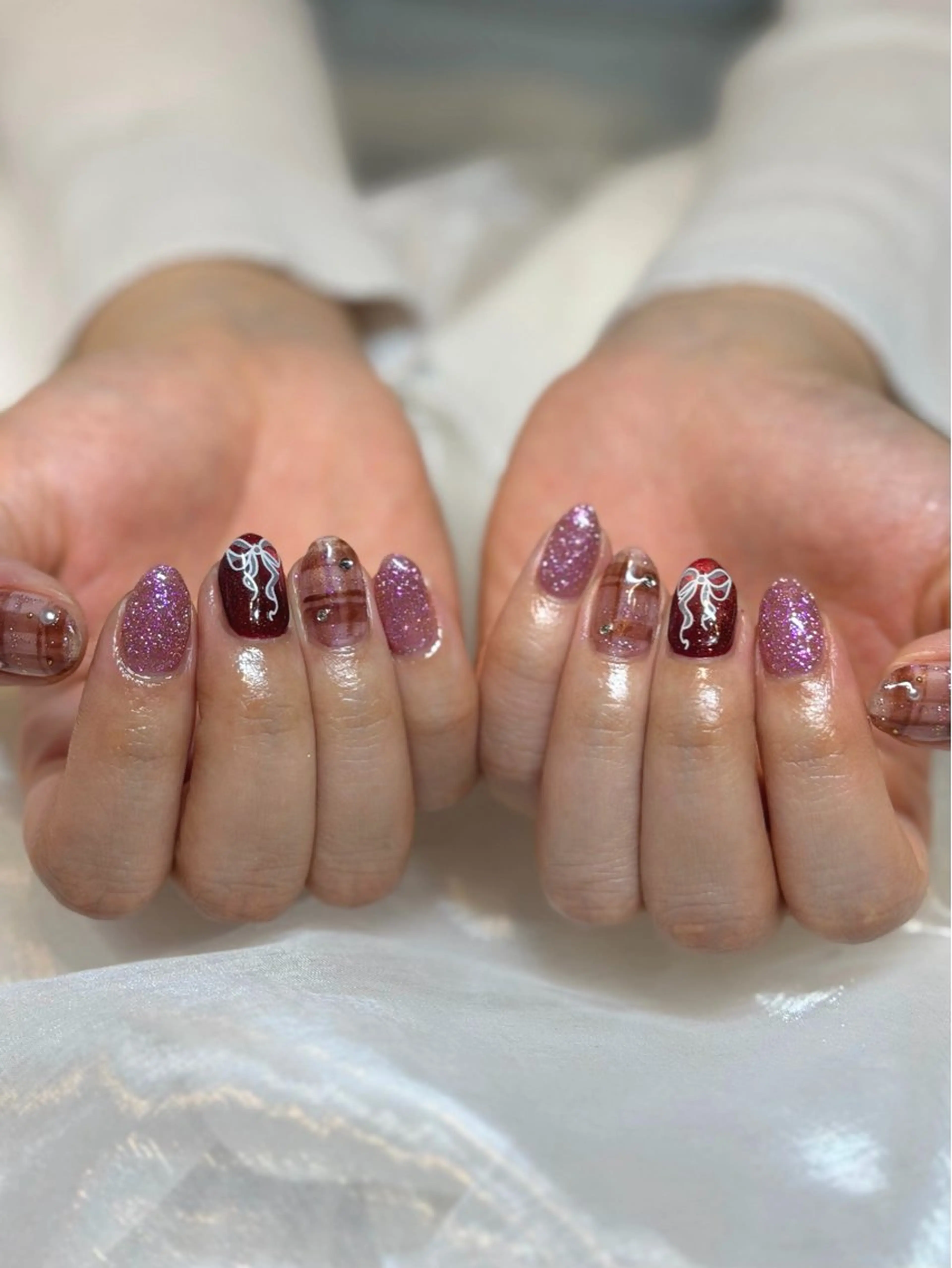 ネイル バレンタイン yume 大人ガーリーネイルのネイルデザイン