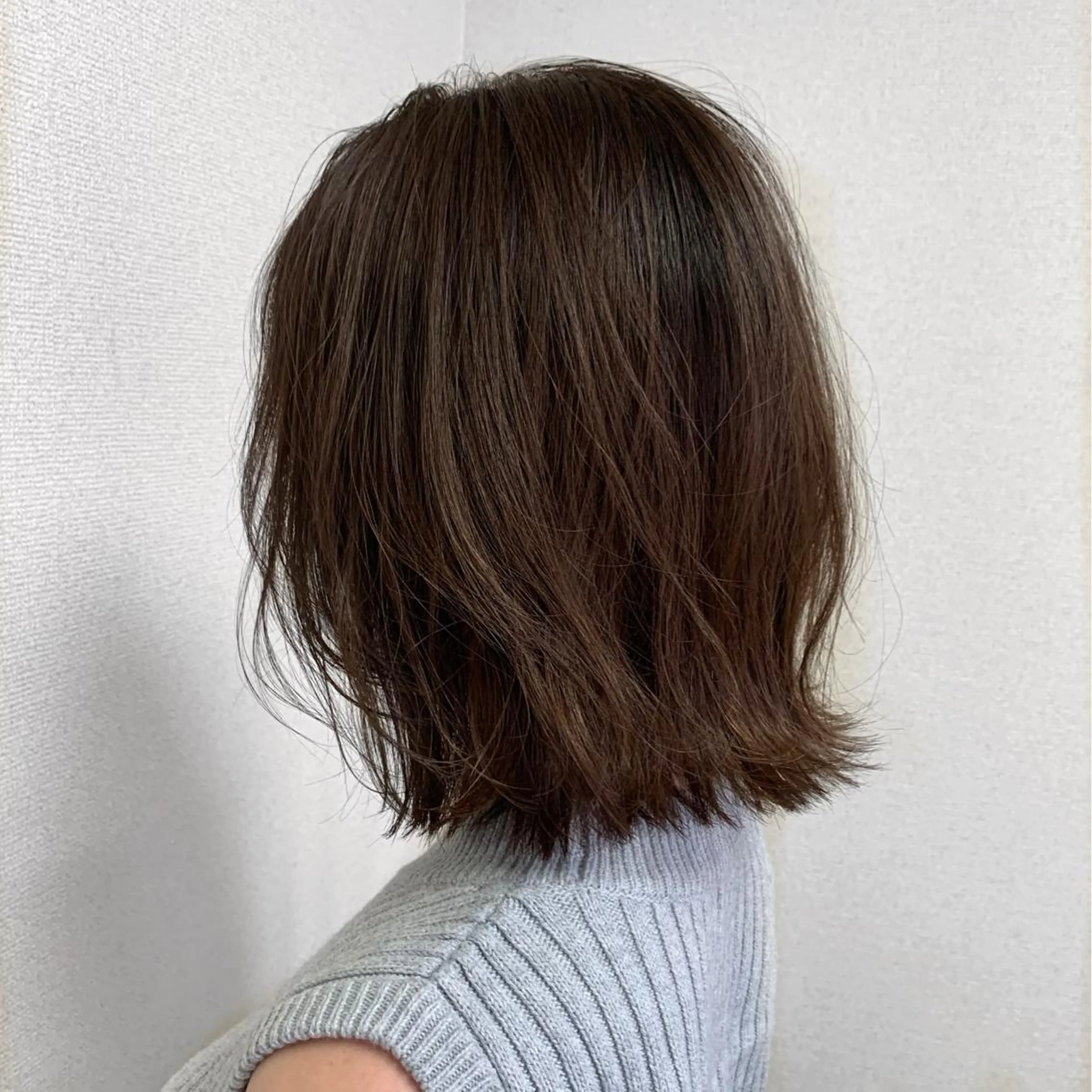 ミディアム 外ハネヘア 韓国ﾍｱ&ｼｮｰﾄ ボブ💜桑原のヘアスタイル