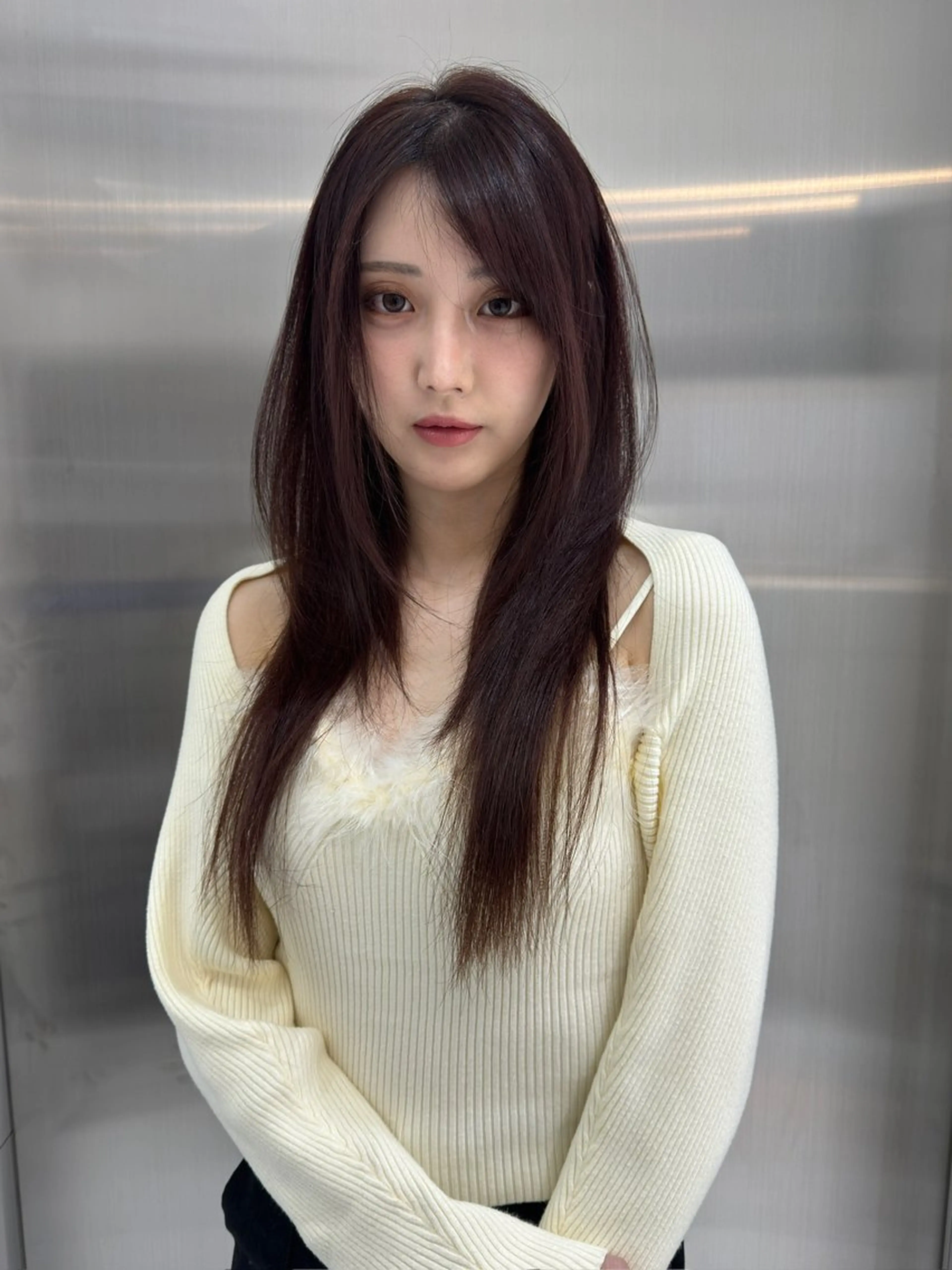 セミロング ユヅキ ブリーチモデル募集のヘアスタイル