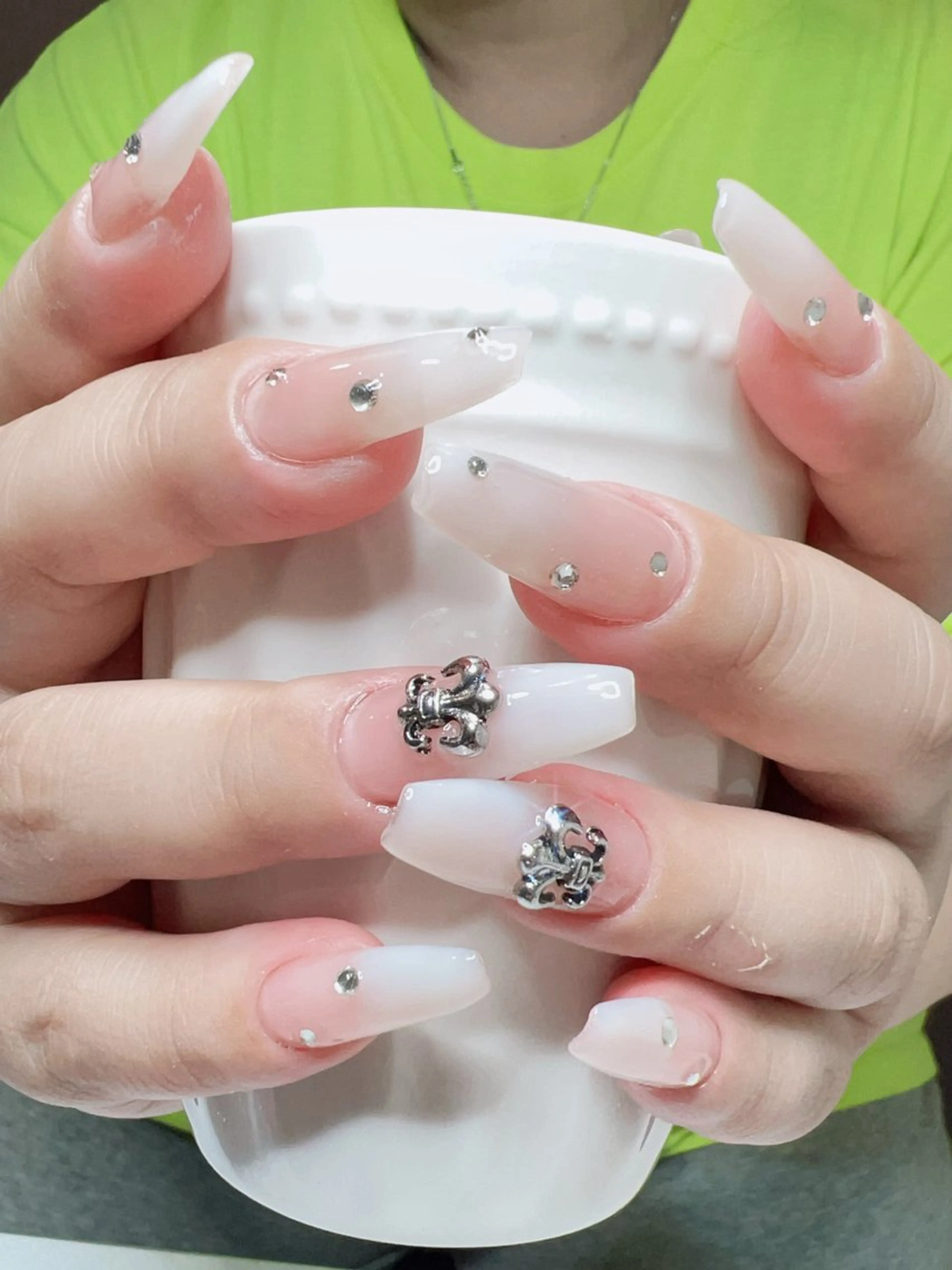 ネイル RELIEVE Salonのマツエク・マツパデザイン