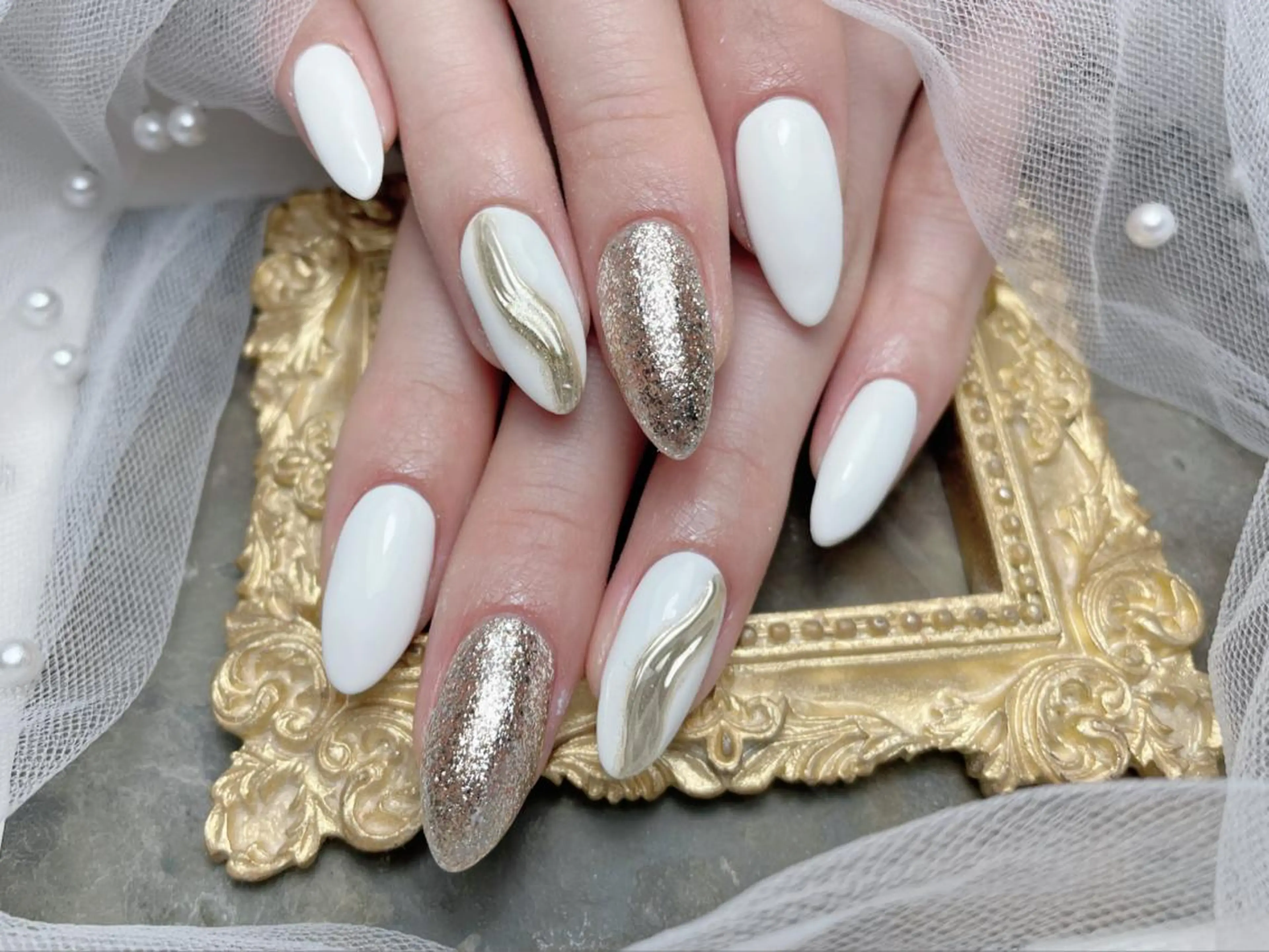 ネイル ハンドネイル マジック ミラーのネイルデザイン