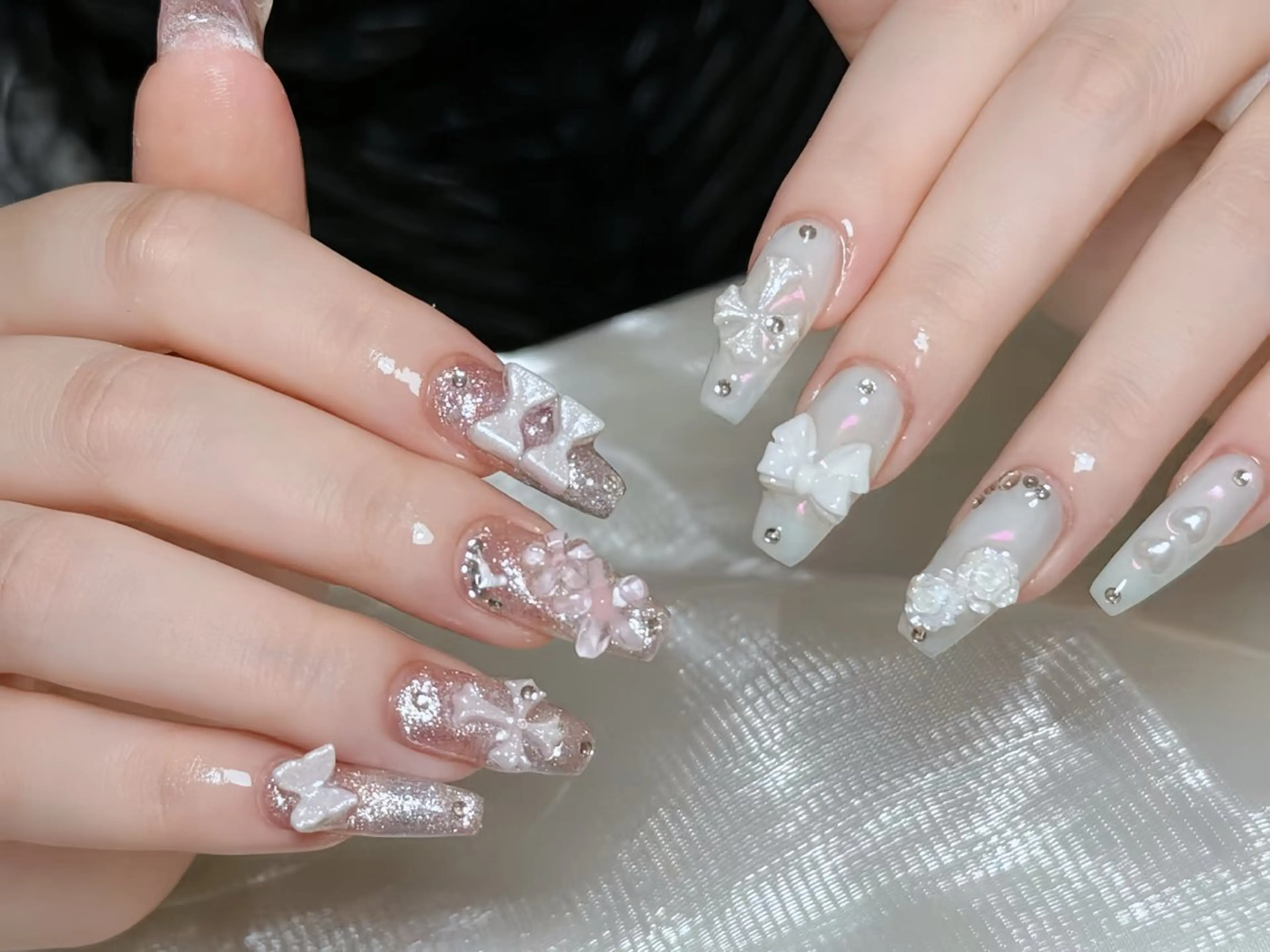 ネイル チークネイル 長さ出し フレンチネイル グラデーション マグネットネイル ハンドネイル ハンドケア 💕Dreamy KIYO💕のネイルデザイン