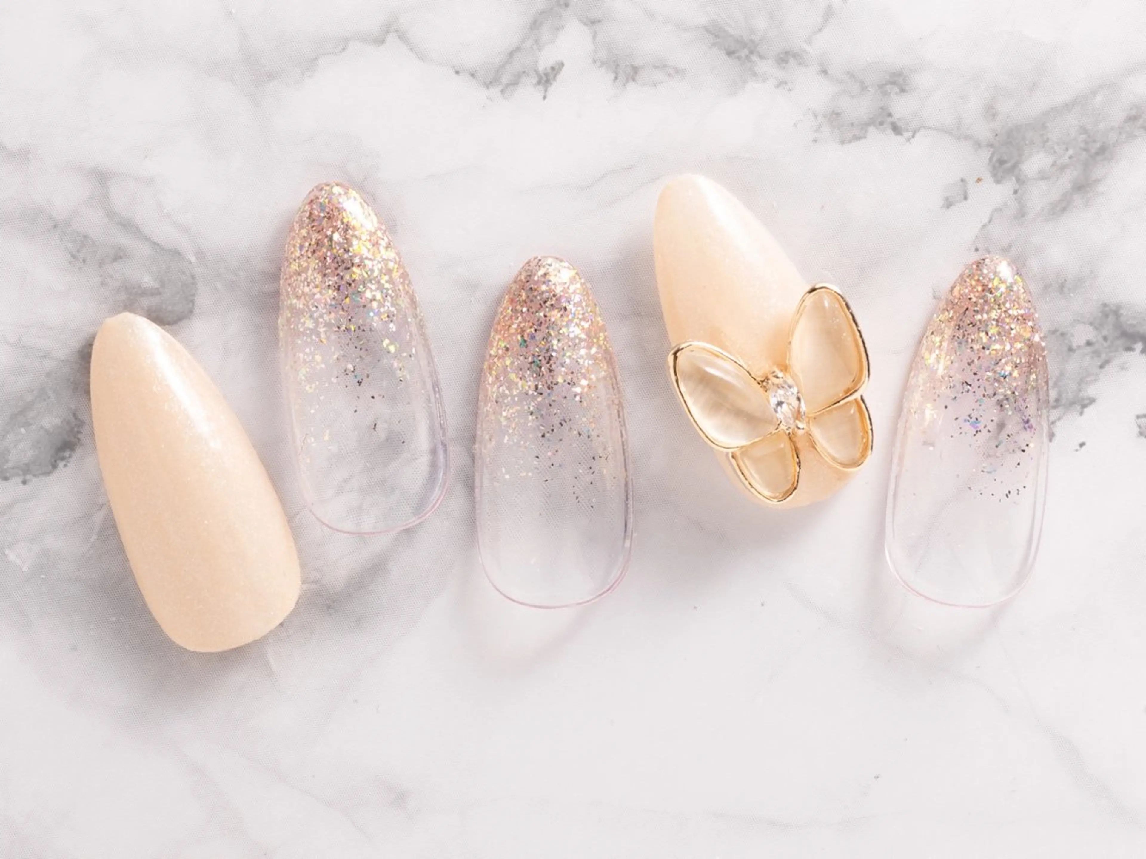 ネイル A KIのネイルデザイン