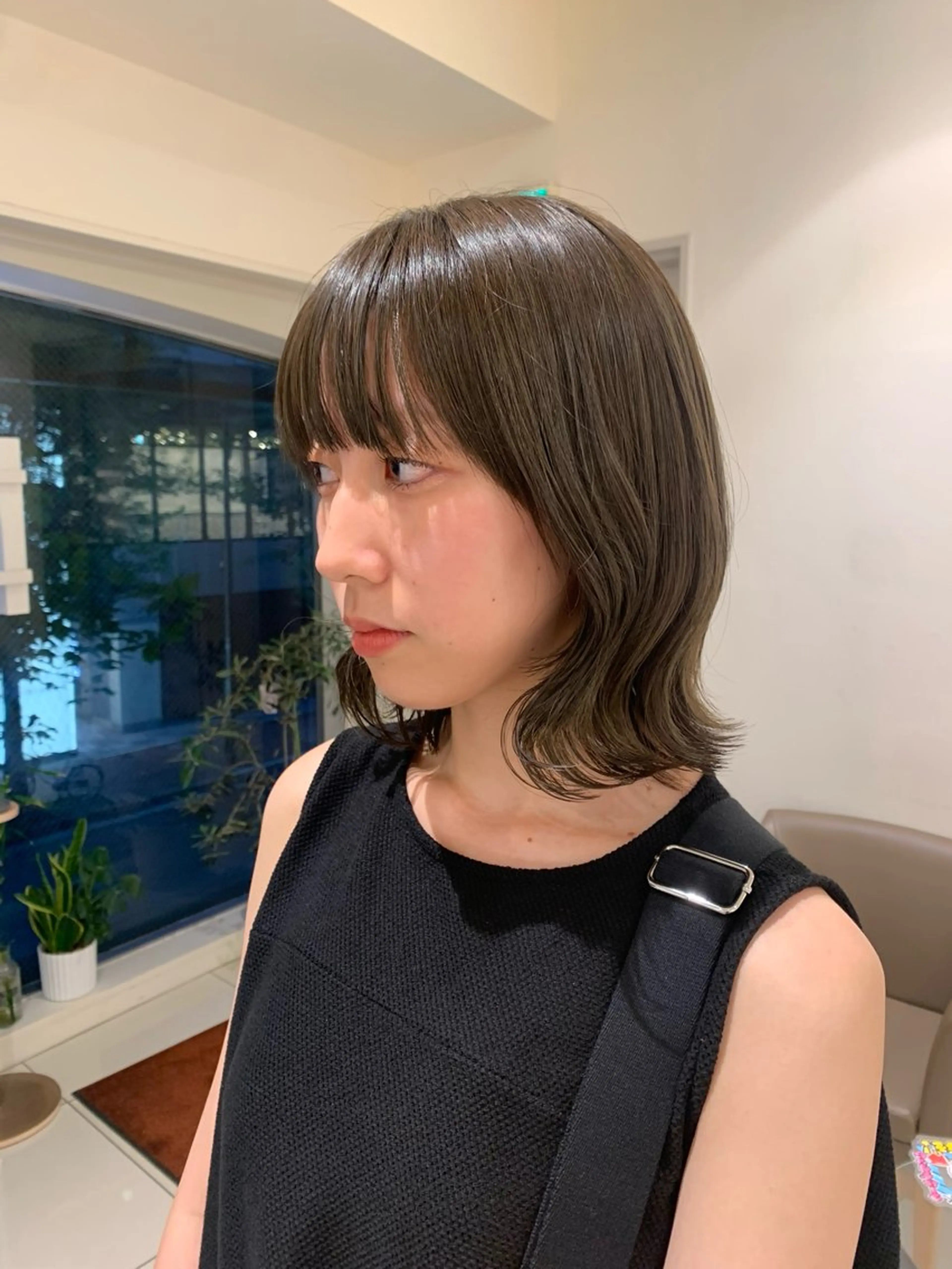 ミディアム 韓国レイヤー🪽 耳ツボジュエリーのヘアスタイル