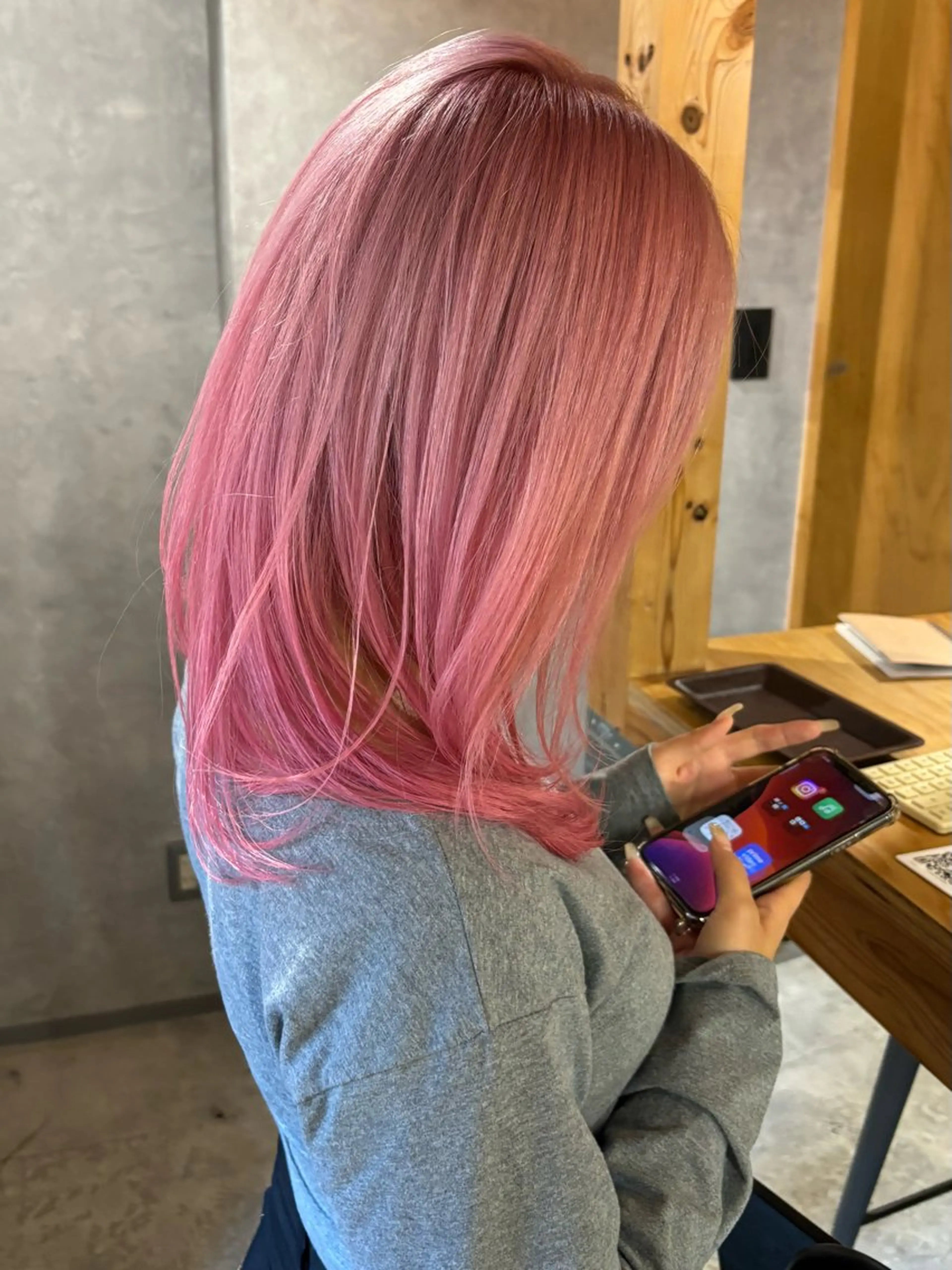 ミディアム カラー ブリーチ ヘアカラー 大西 翔のヘアスタイル
