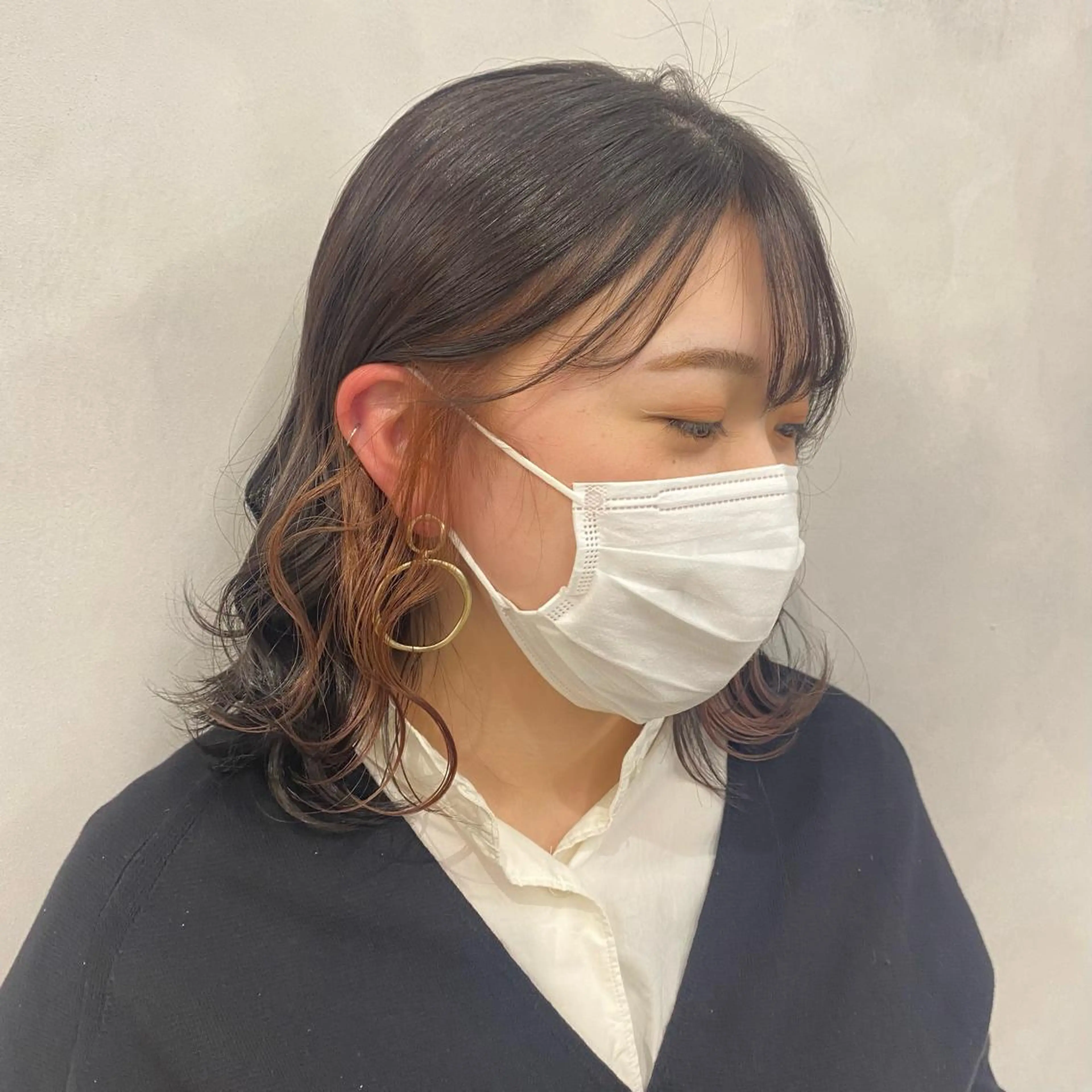 ミディアム カラー ヘアカラー 🩵ブリーチカラー 🐈MIORI🩵のヘアスタイル