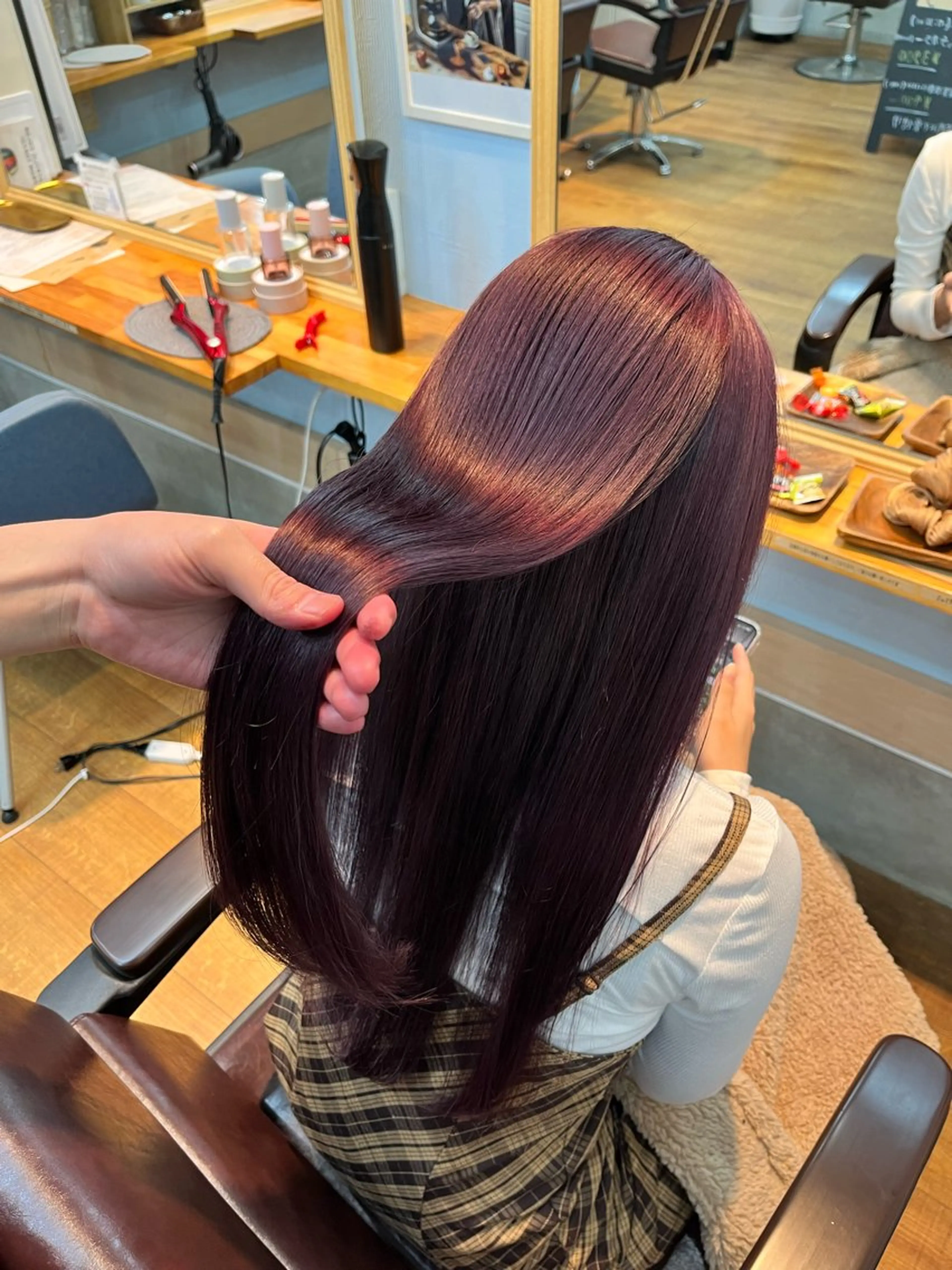 ロング カラー ブリーチ ダブルカラー インナーカラー 髪質改善 トリートメント ヘアカラー トリートメント ヘッドスパ 🫧ハイトーン/ ブリーチ🫧白石航汰のヘアスタイル