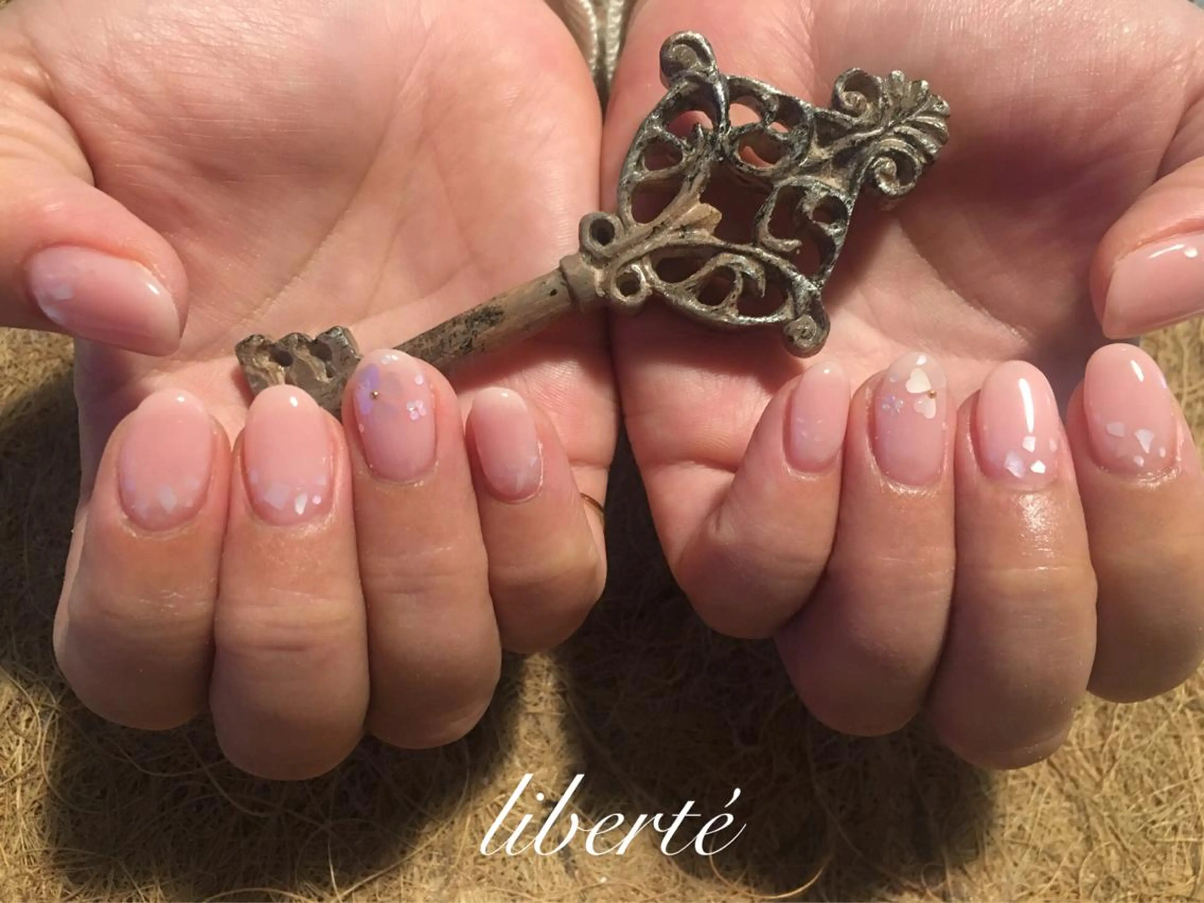 ネイル liberté (リベルテ)のネイルデザイン