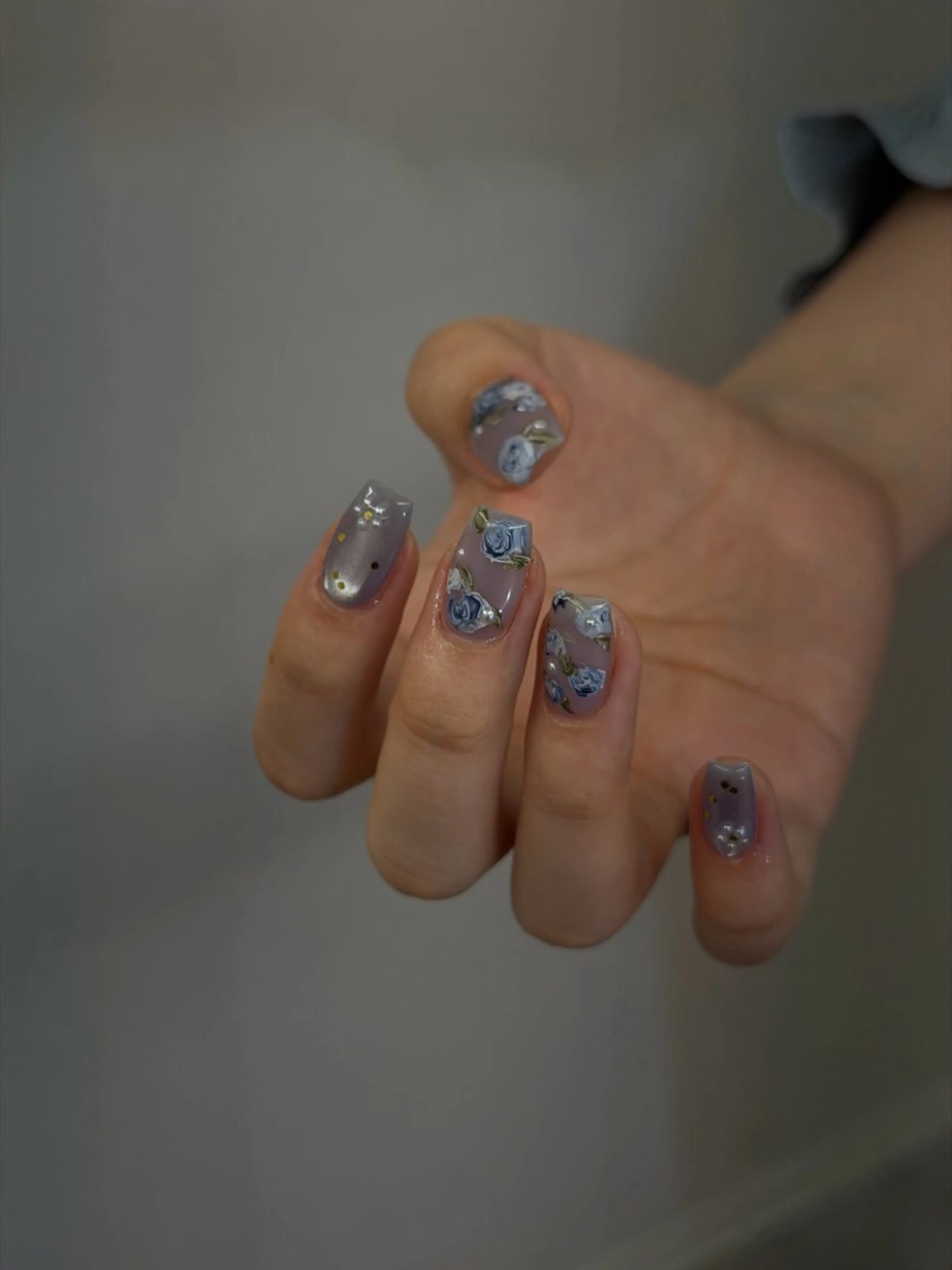ネイル ブルー ジェルネイル マグネットネイル ニュアンスネイル パラジェル ハンドネイル ハンドケア Bana_ Nailのネイルデザイン