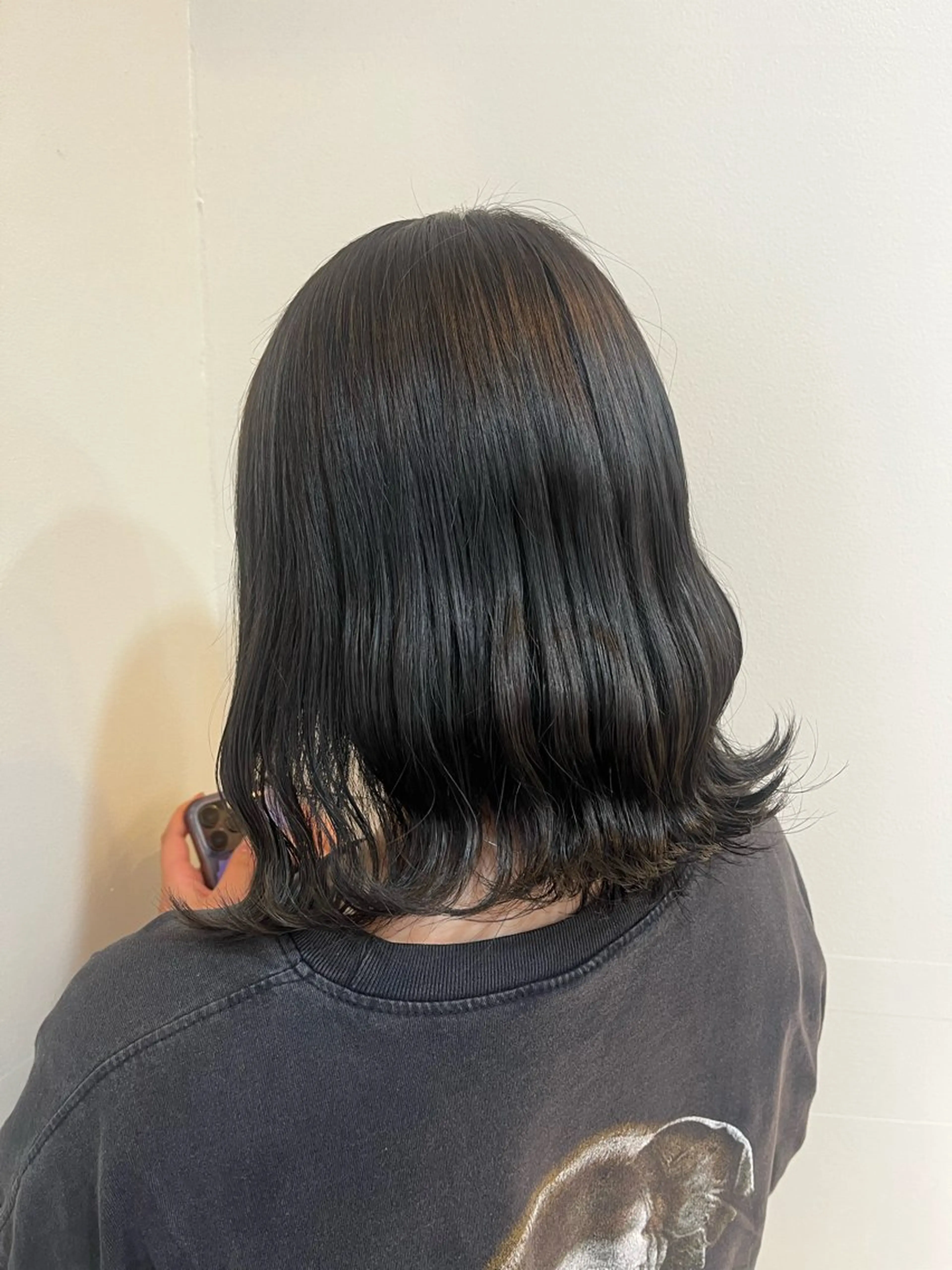 ミディアム カラー The B/ オガワラナのヘアスタイル