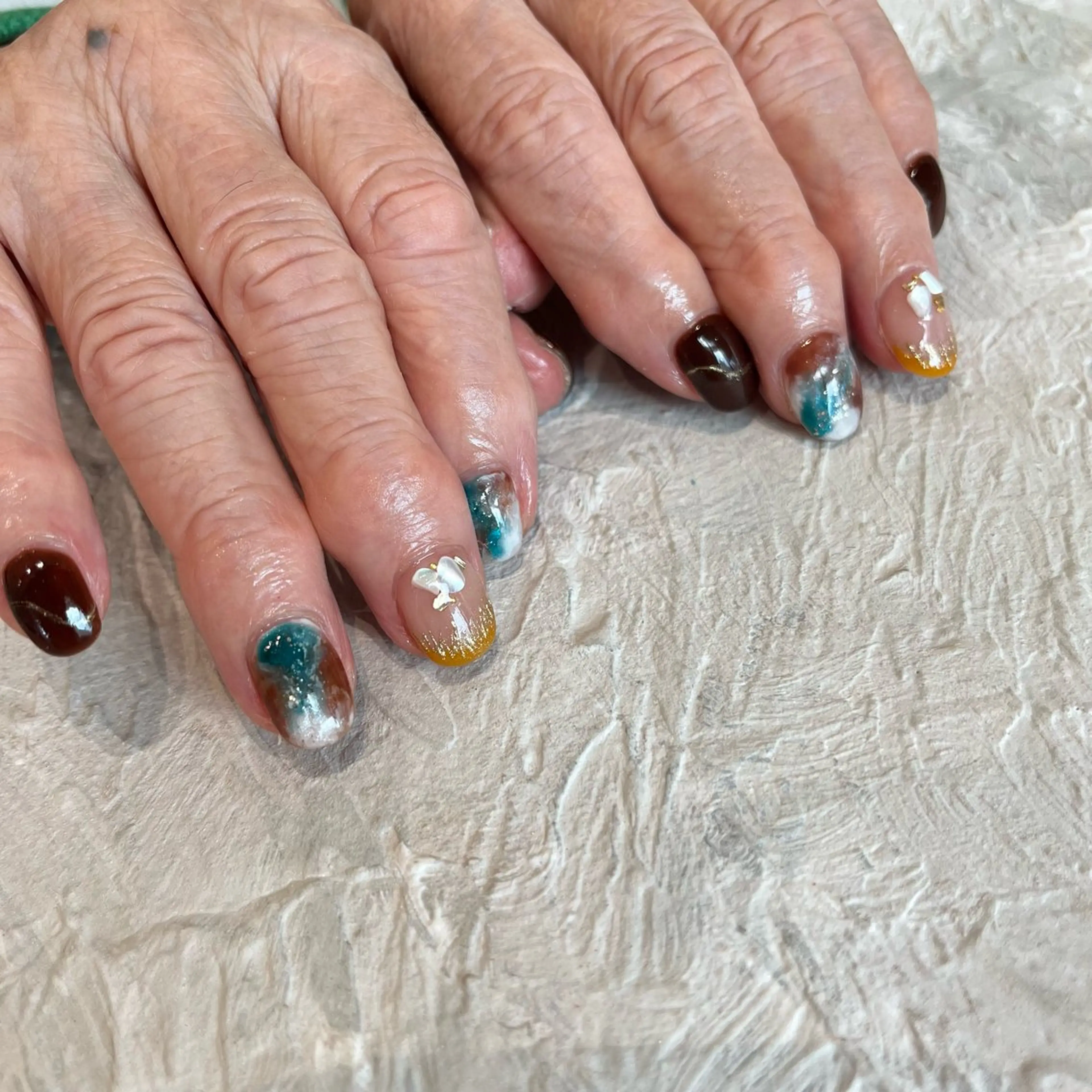 ネイル 四之宮 百花のネイルデザイン