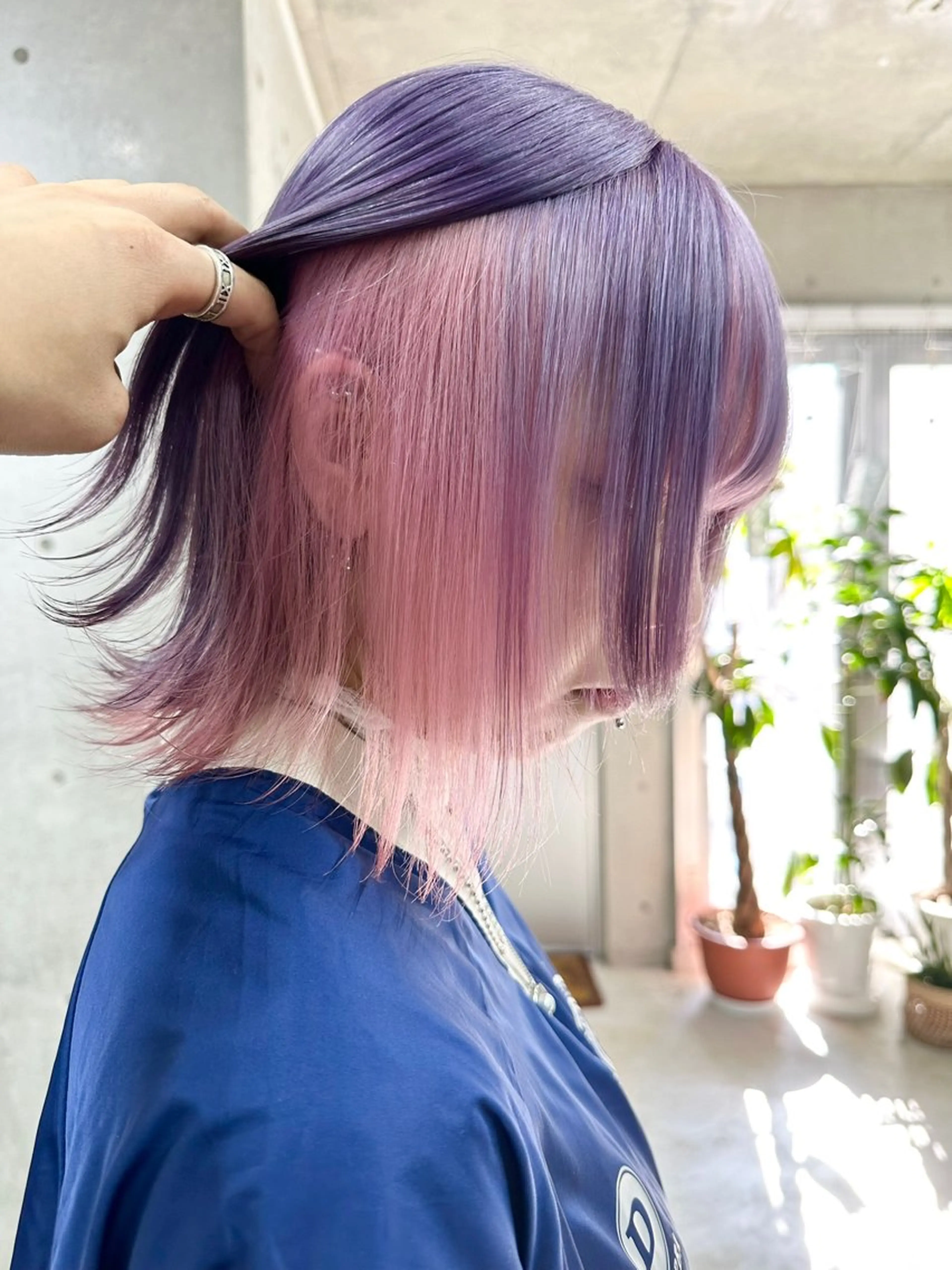 ミディアム カラー インナーカラー ラベンダーカラー ピンクカラー カット ヘアカラー 名古屋のピンク好き かずくん🦩のヘアスタイル