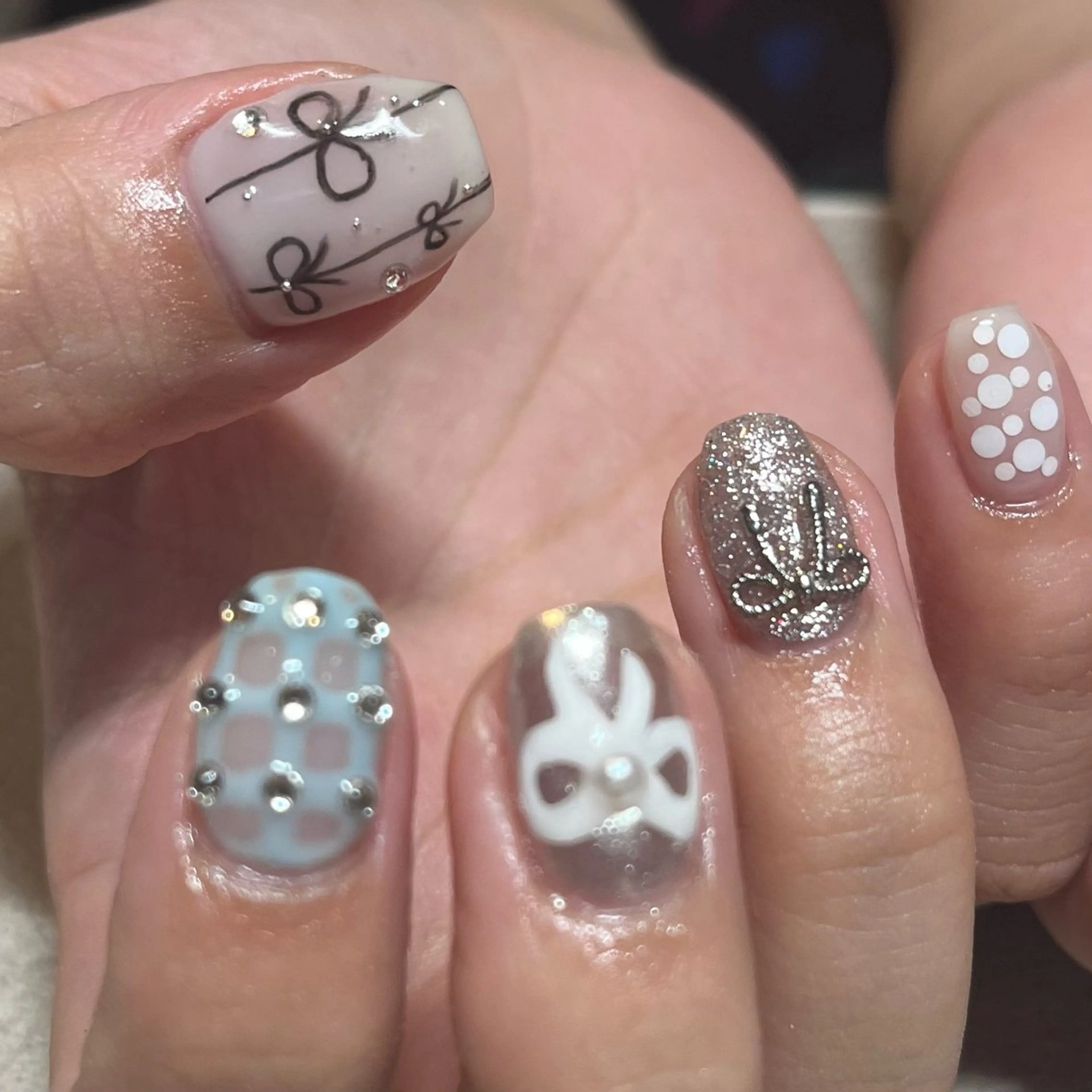 ネイル アートネイル リボン rio nailのネイルデザイン