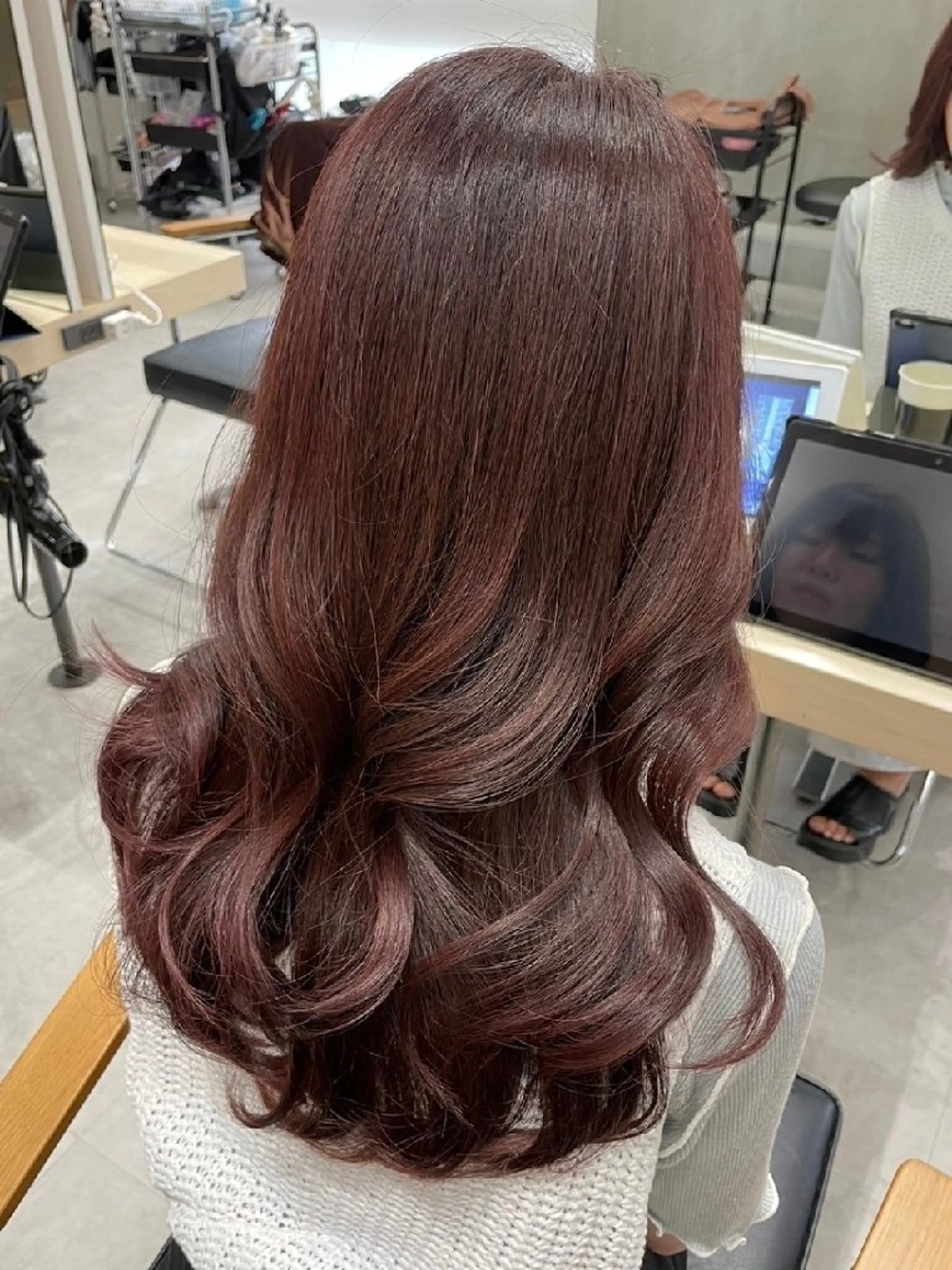 ロング カラー ブラウンカラー 透明感カラー ピンクカラー ピンクブラウン ヘアカラー トリートメント 髪質改善/ 上村旺武のヘアスタイル