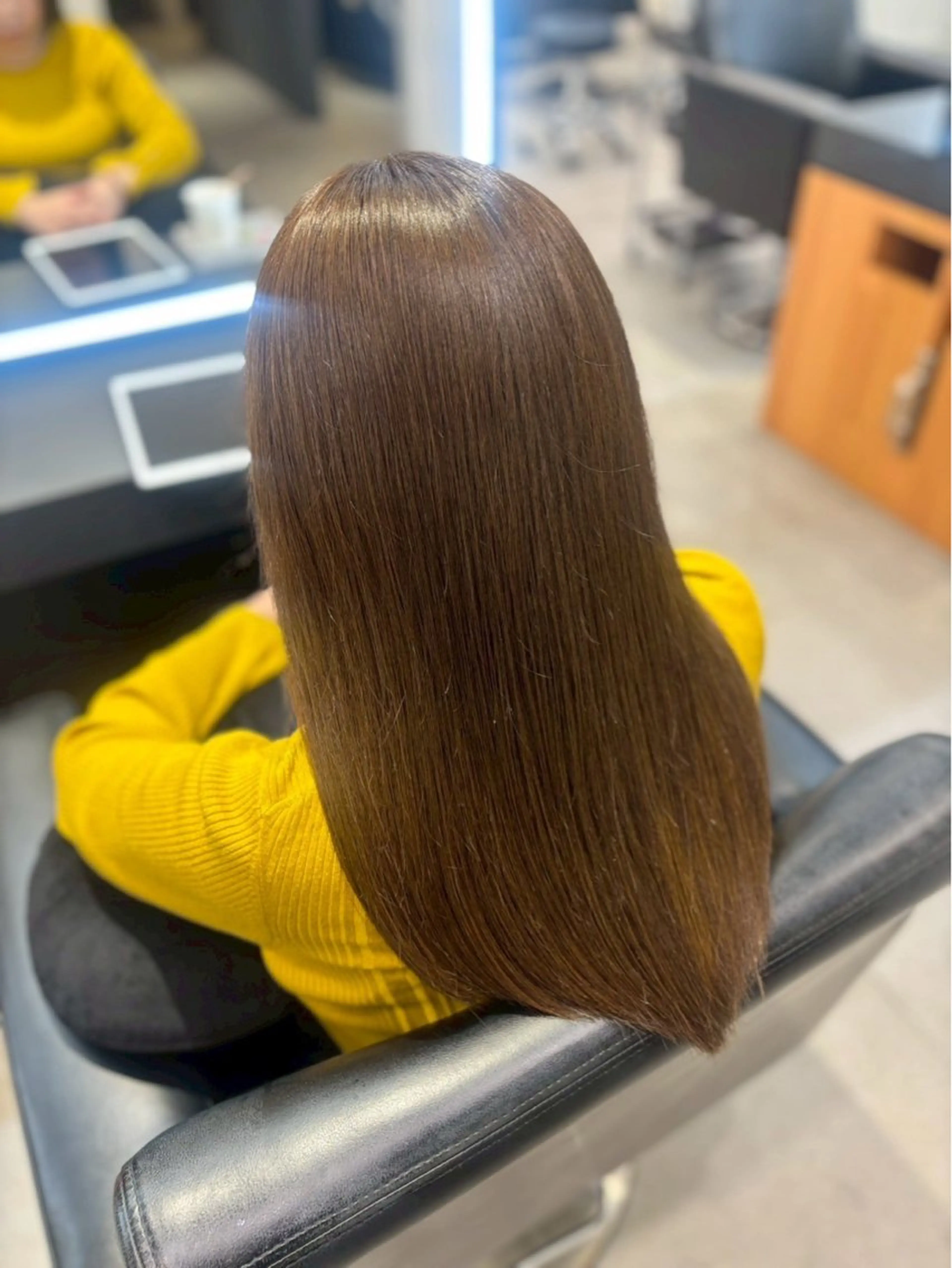 ロング さくらこ/オリーブ カラー/カラーモデルのヘアスタイル