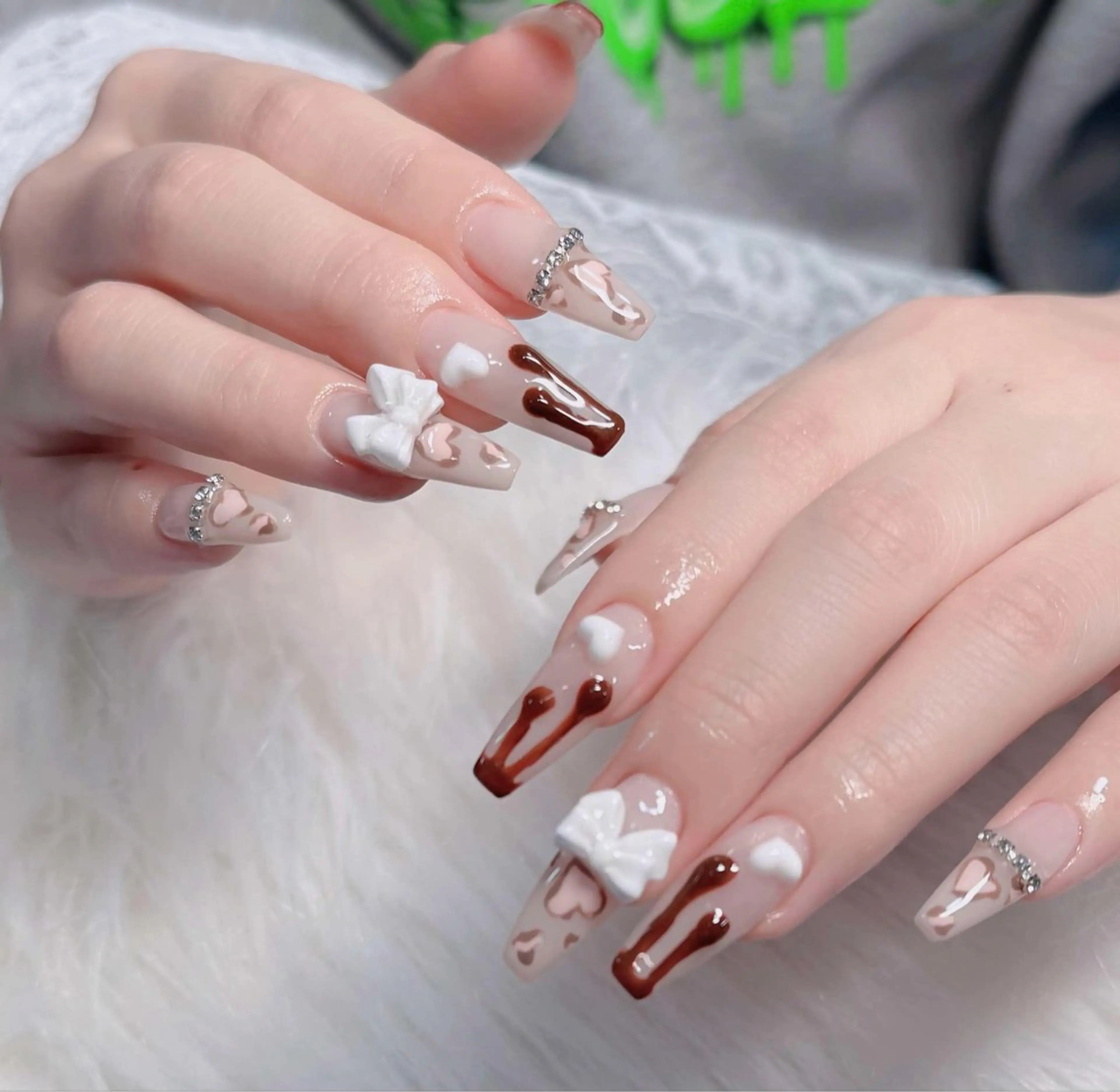 ネイル フレンチネイル ジェルネイル ハロウィン キラキラネイル 韓国ネイル ハンドネイル H.baby Nail Salonのネイルデザイン