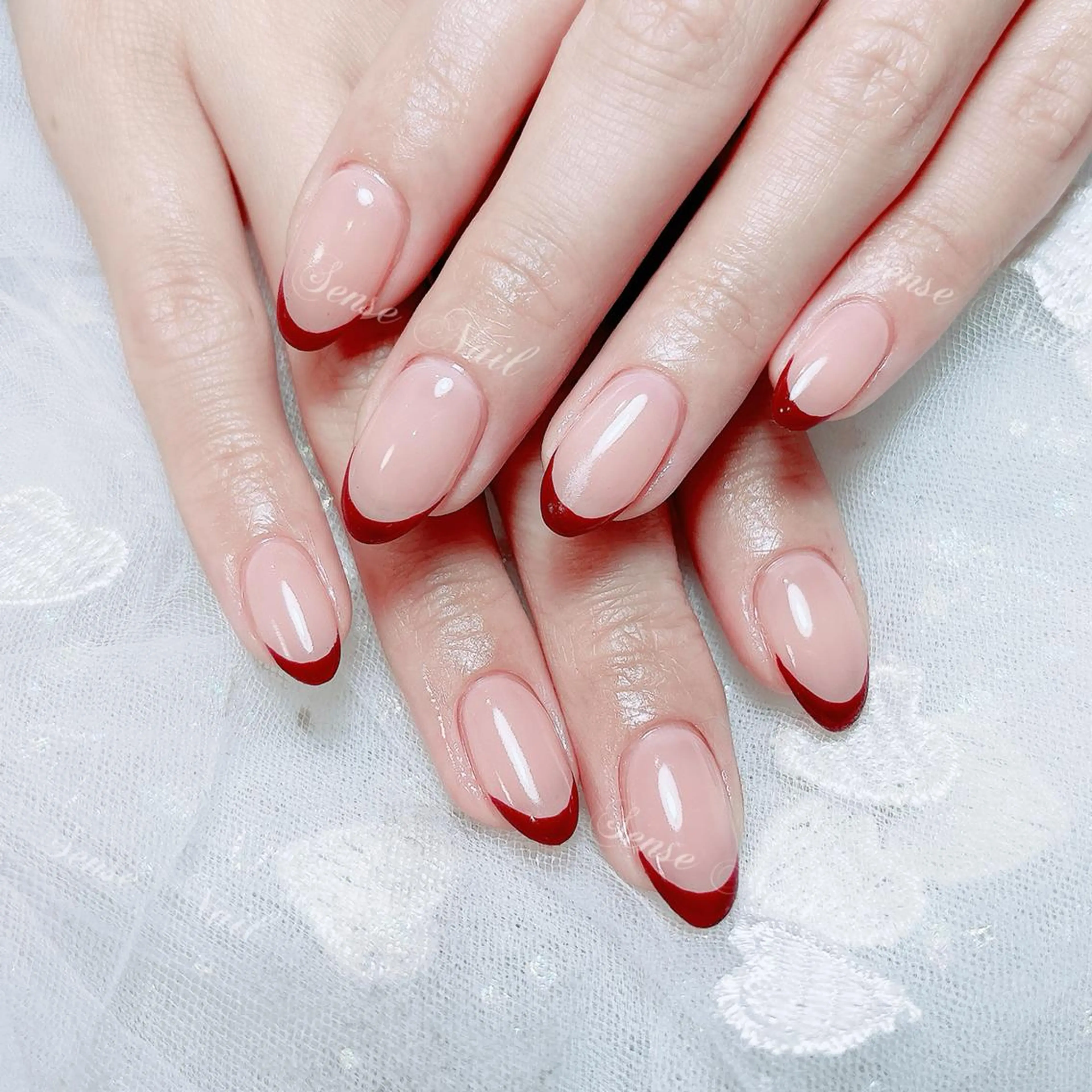 ネイル ハンドネイル ハンドケア Queening 🦋のネイルデザイン