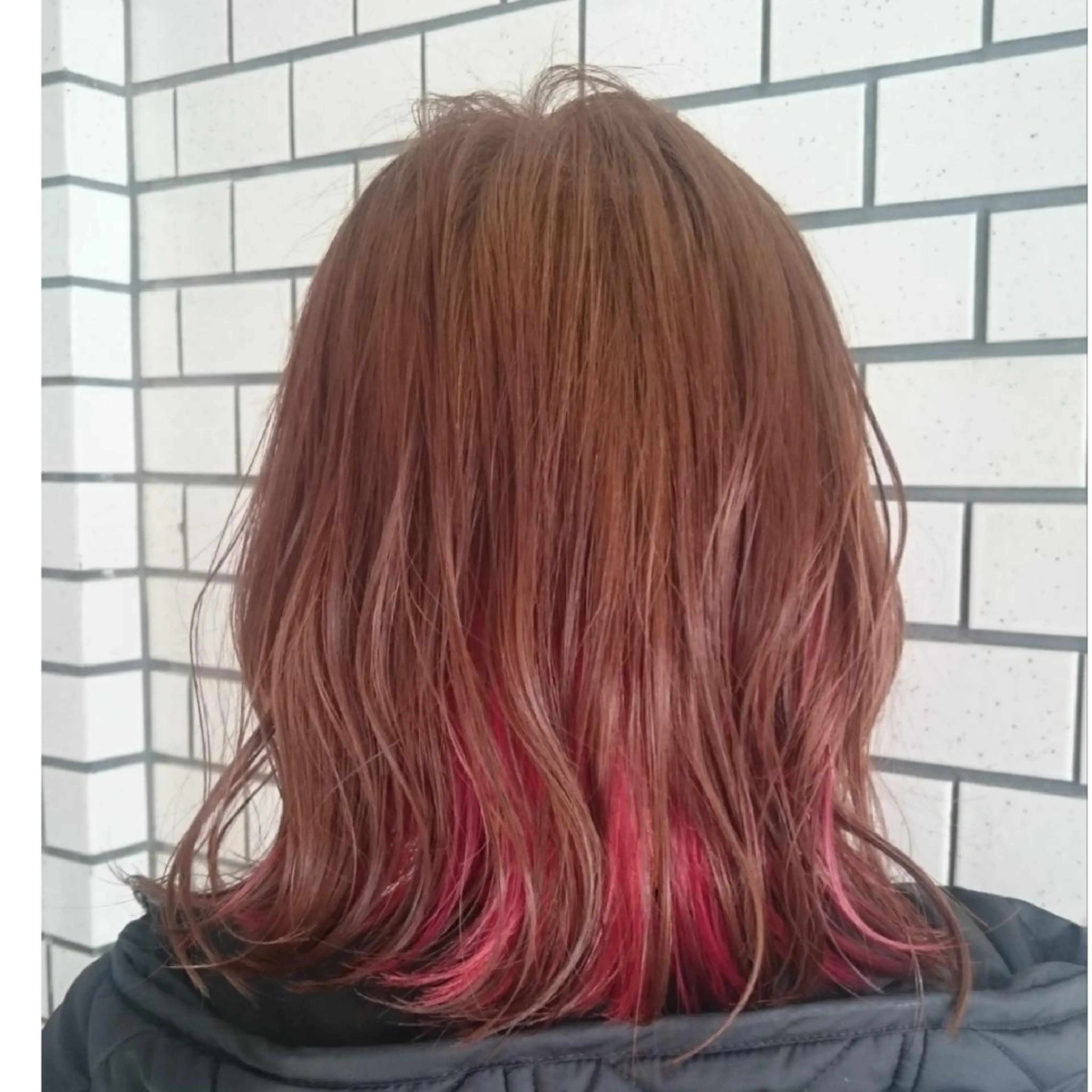 ミディアム カラー インナーカラー ピンクカラー グラデ❣️インナー 派手髪Fumiyoのヘアスタイル