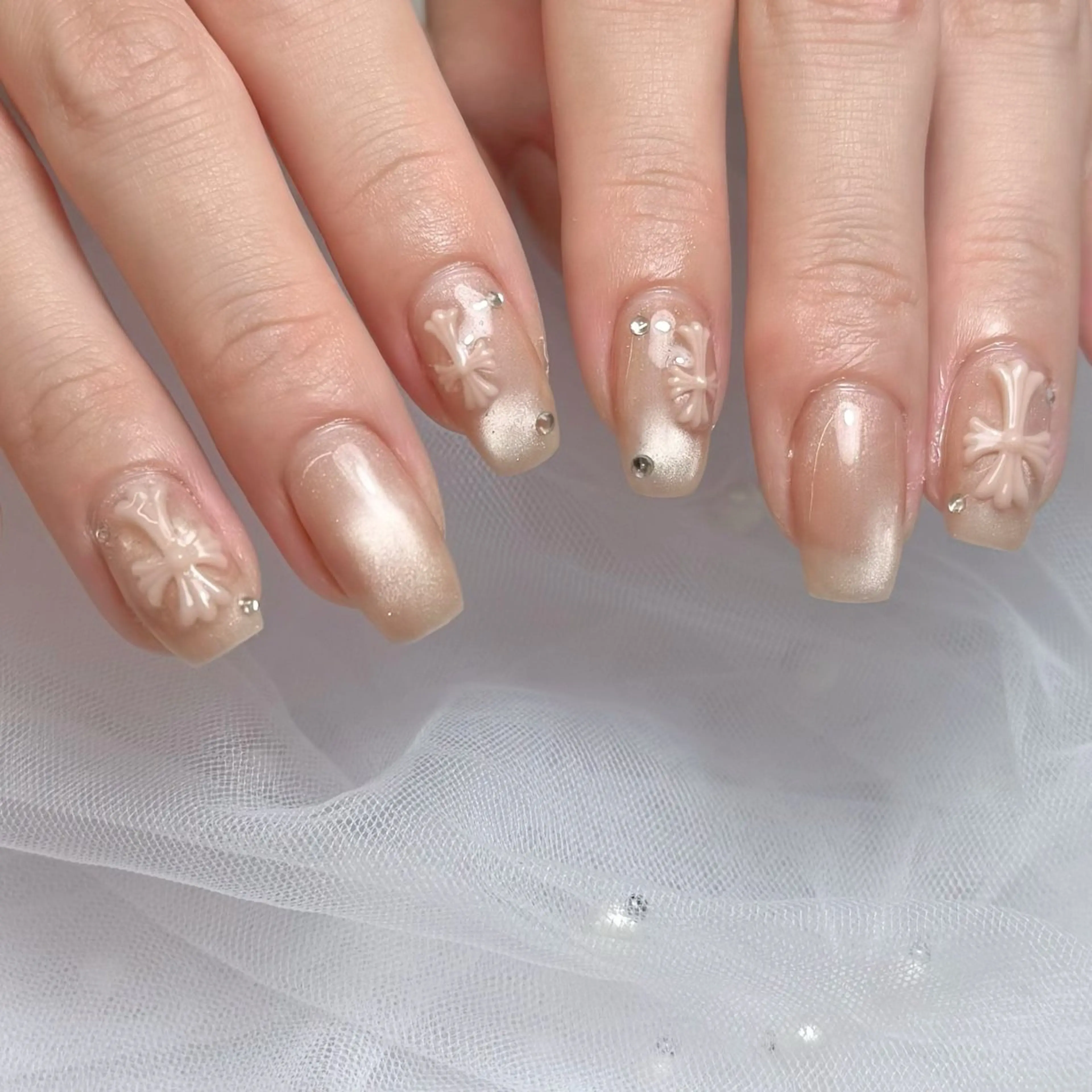 ネイル ハンドネイル mau🩵nail 堺筋本町｜心斎橋のネイルデザイン