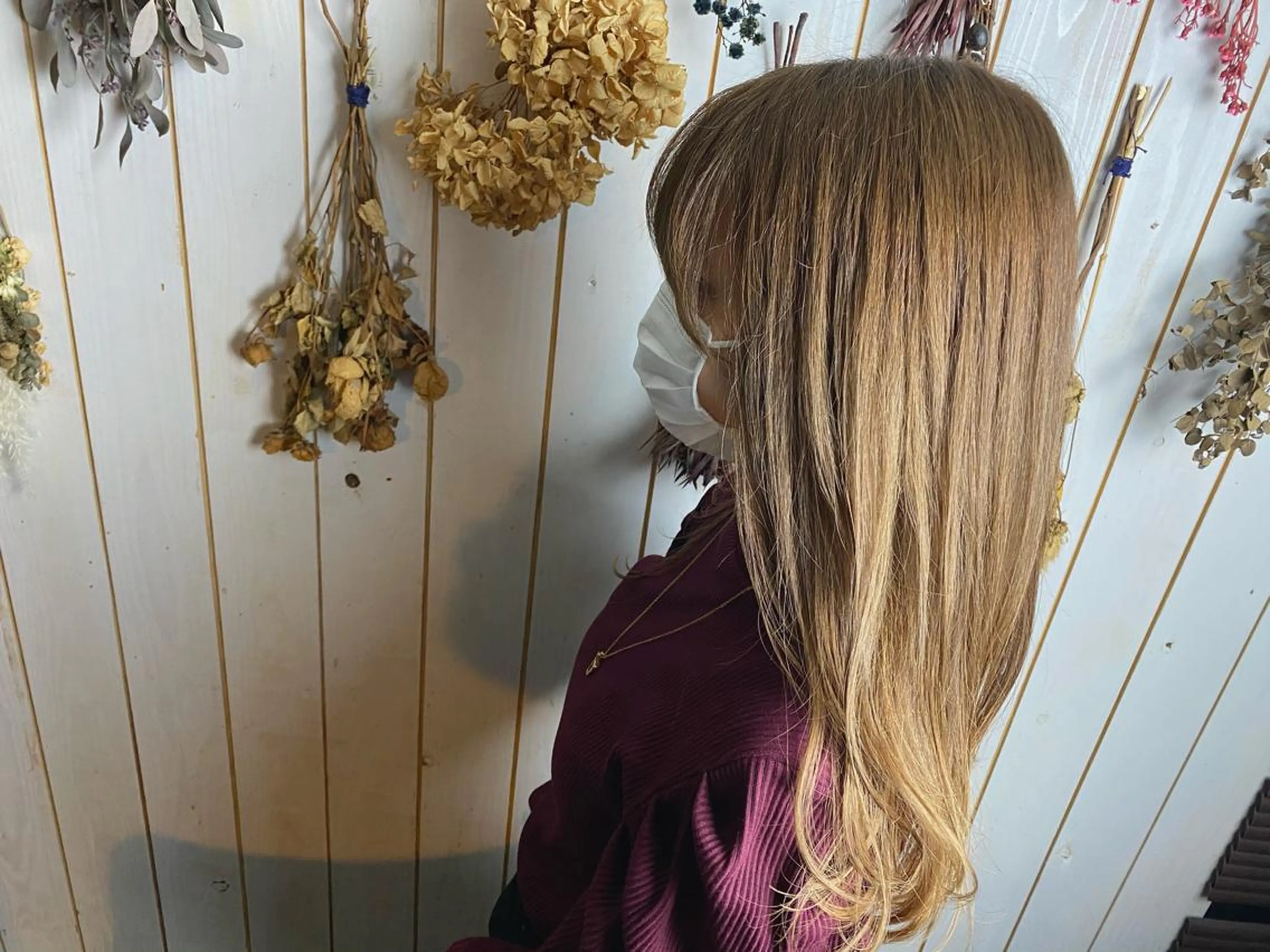 ロング カラー LILIS hair designのヘアスタイル