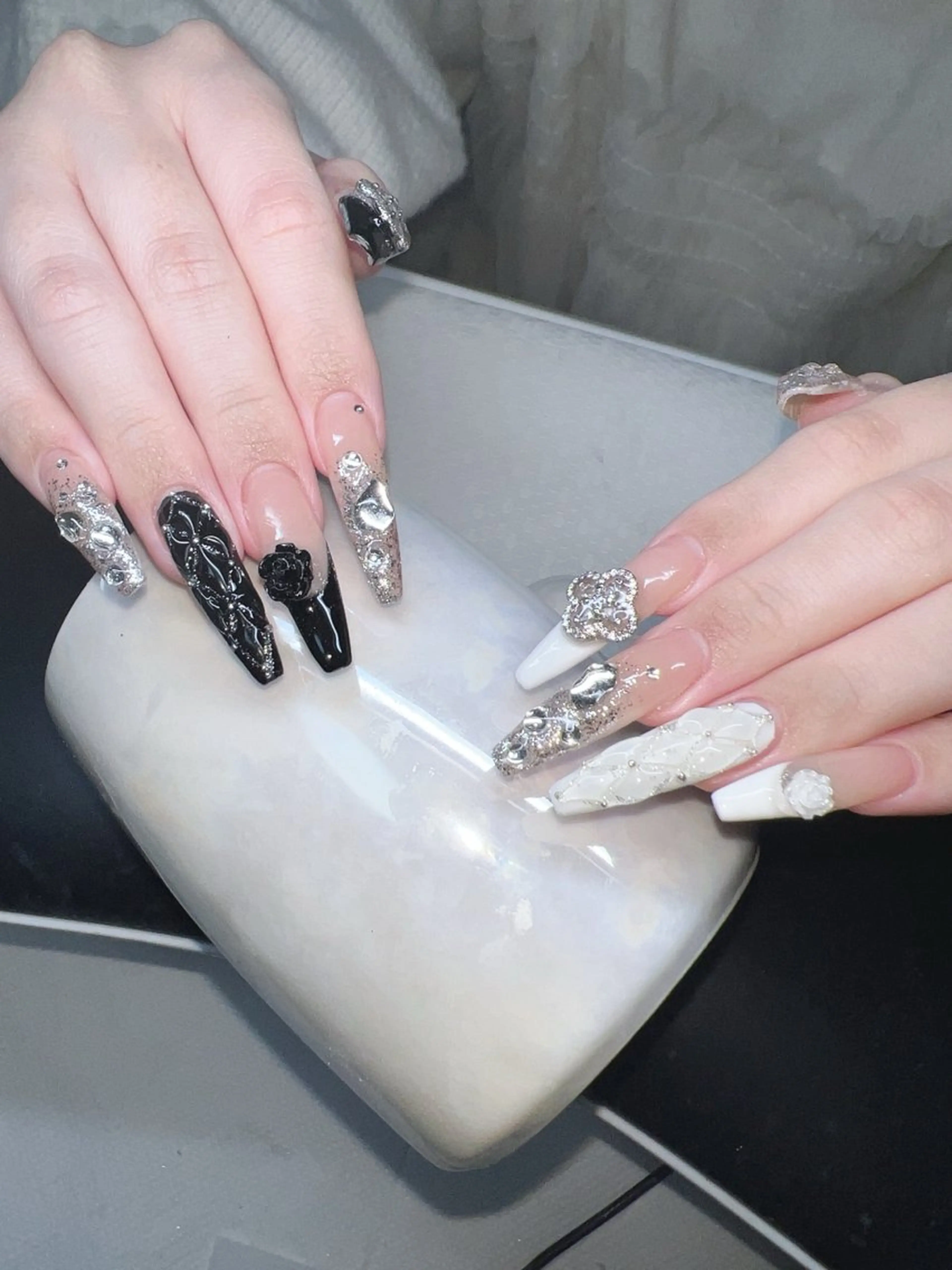 ネイル Lee Nailsのネイルデザイン