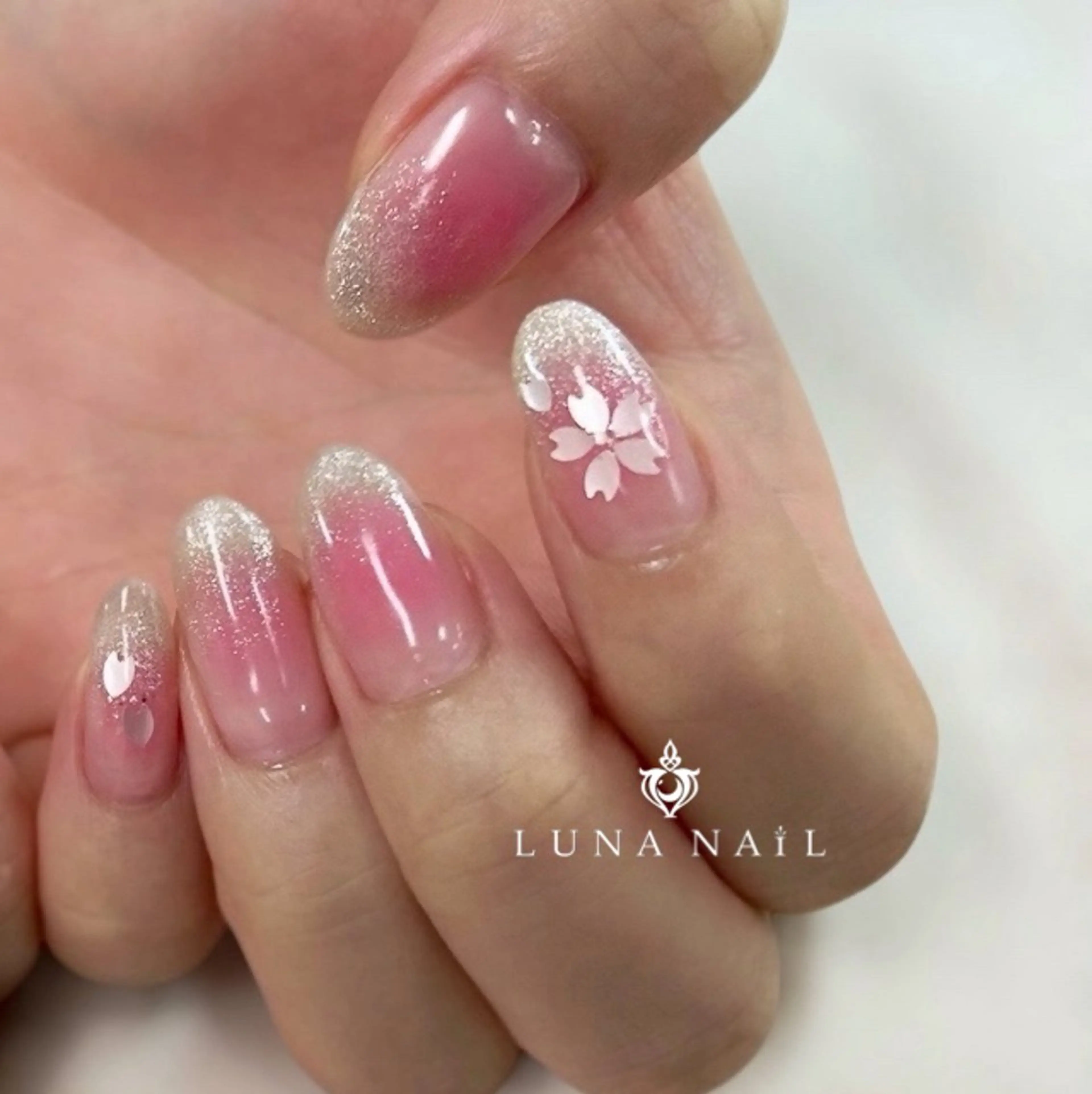 ネイル ハンドネイル アトリエ　ミモザ所属・いまむら あかりのネイルデザイン