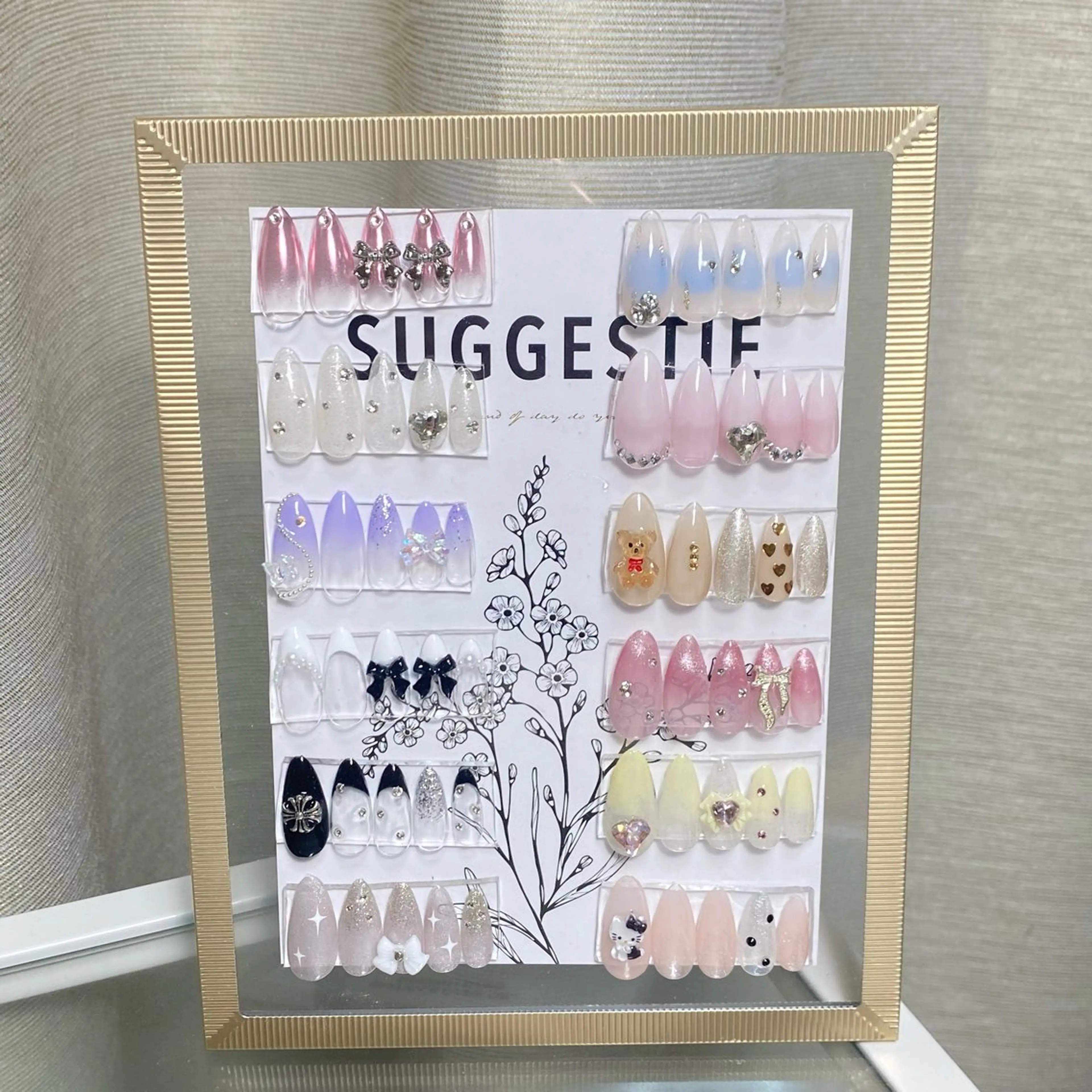 ネイル ハンドネイル ハンドケア Airis所属・Airis aiのネイルデザイン