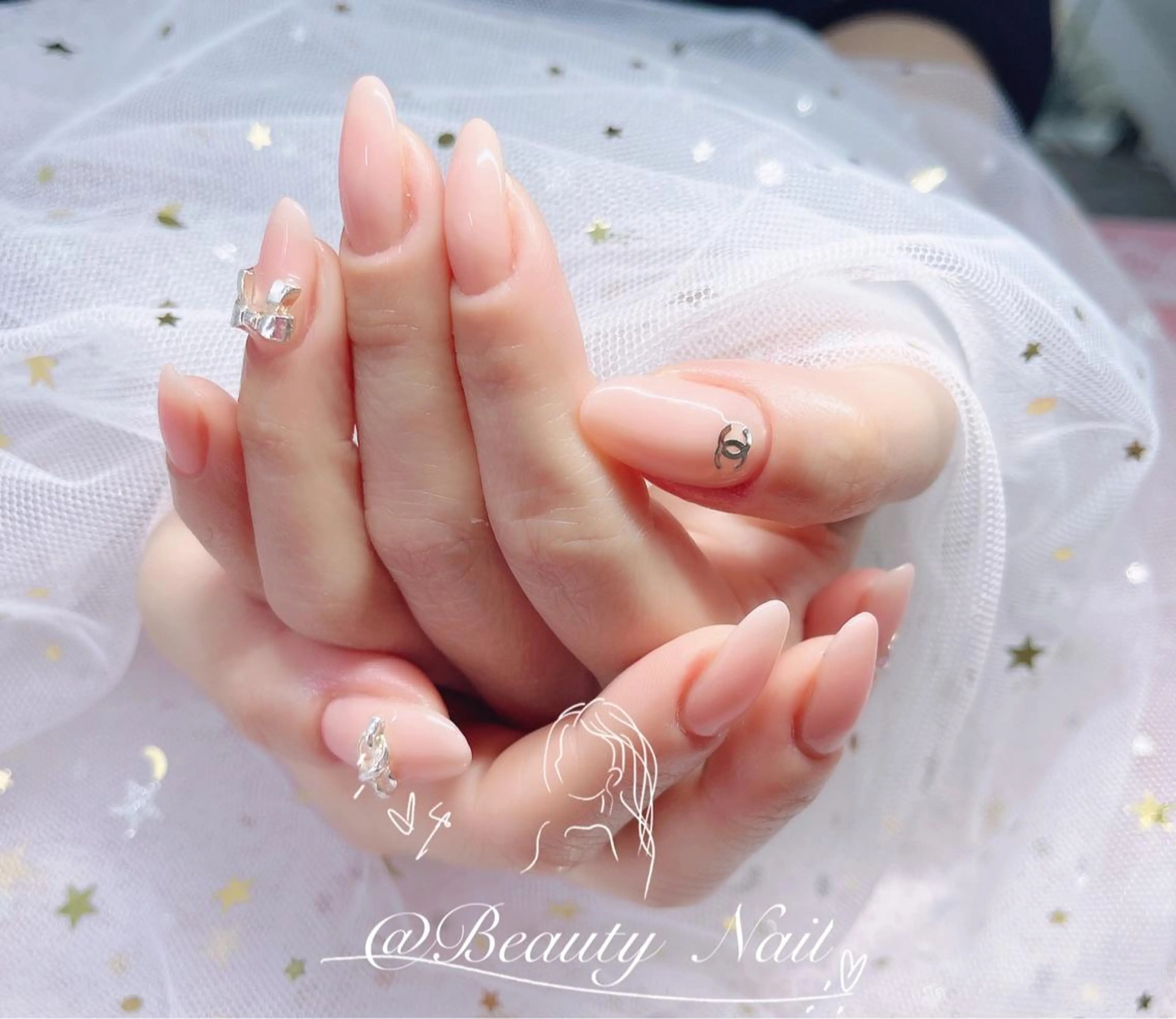 ネイル Moonstone Salonのネイルデザイン